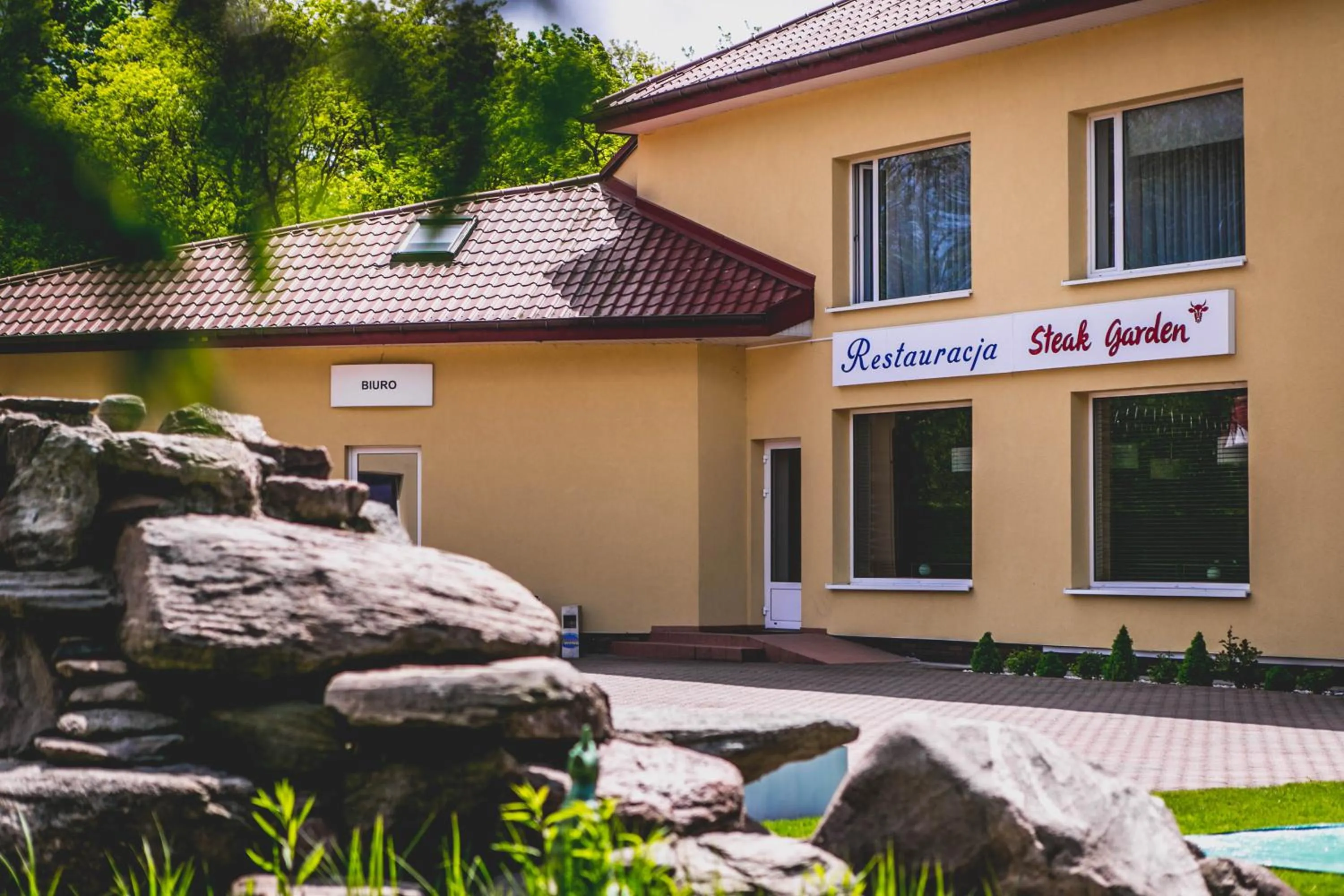 Property building in Hotel Twins