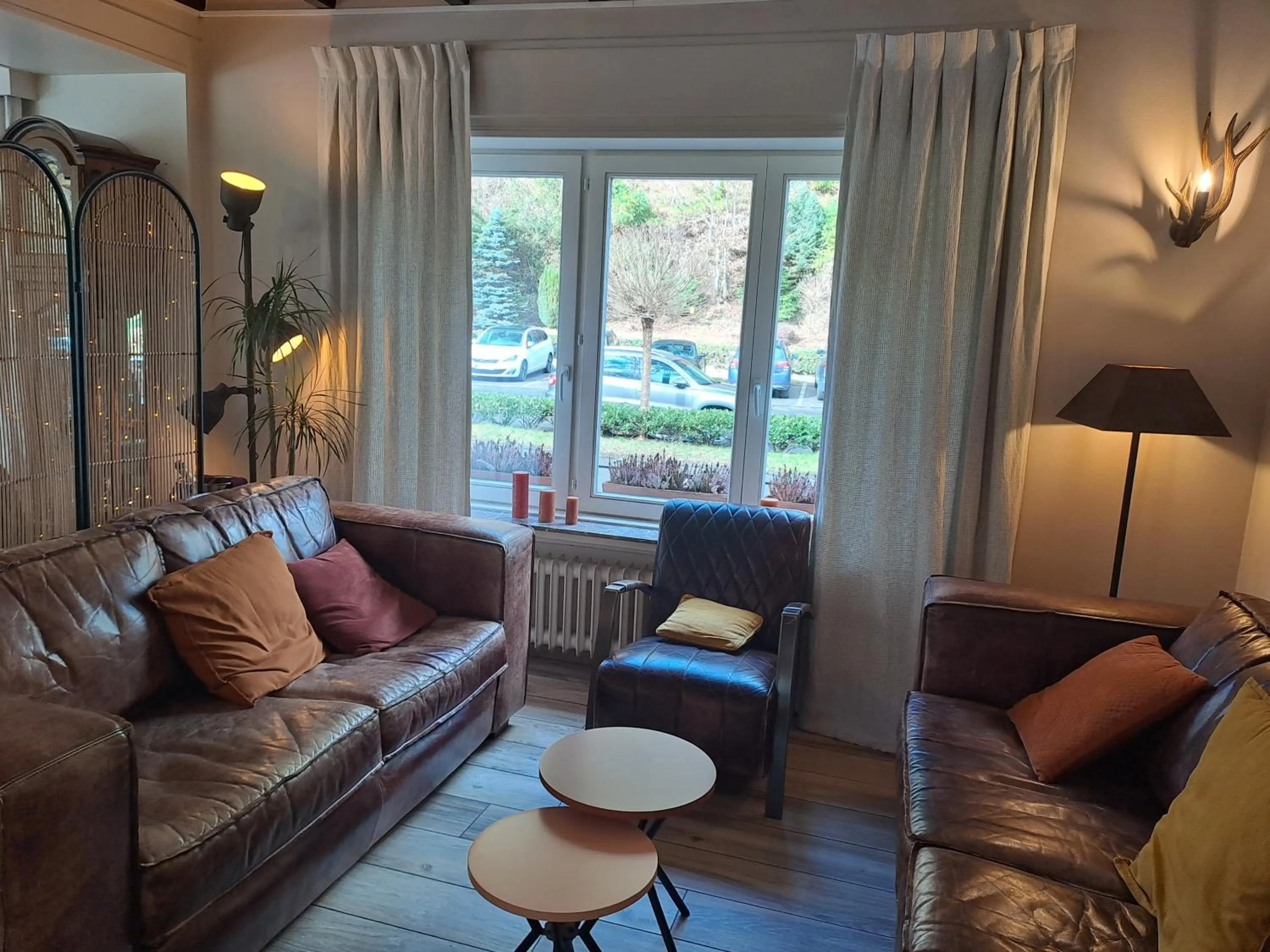 Lounge or bar in Auberge De La Gaichel