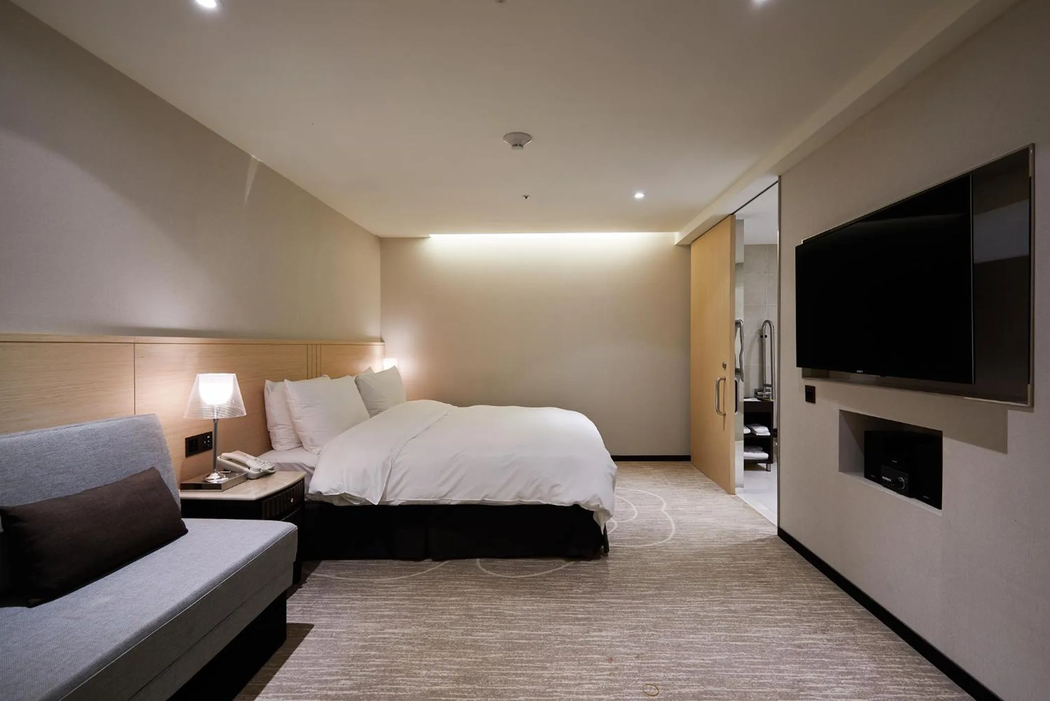 On site, Bed in K Hotel Taipei Chang-An