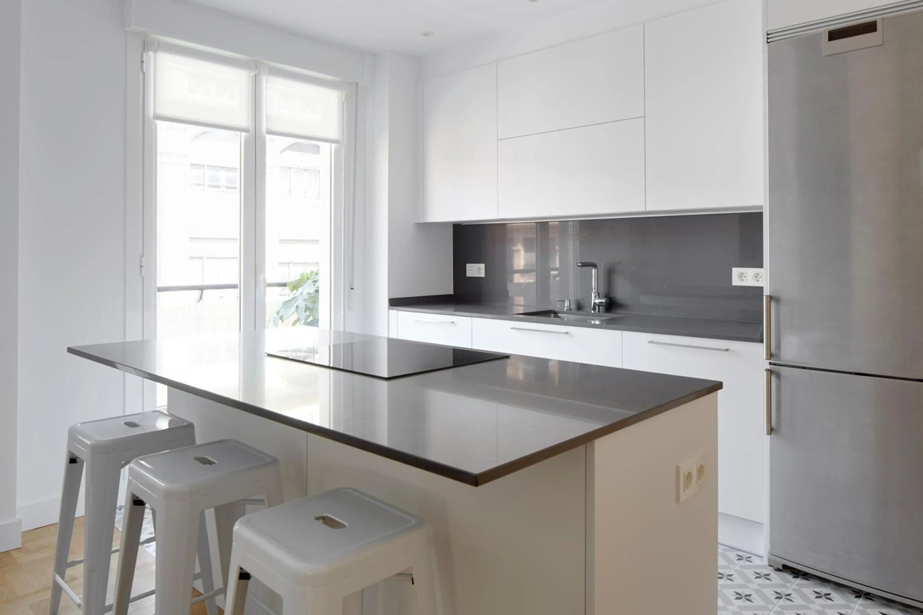 Kitchen or kitchenette in Larroka by FeelFree Rentals