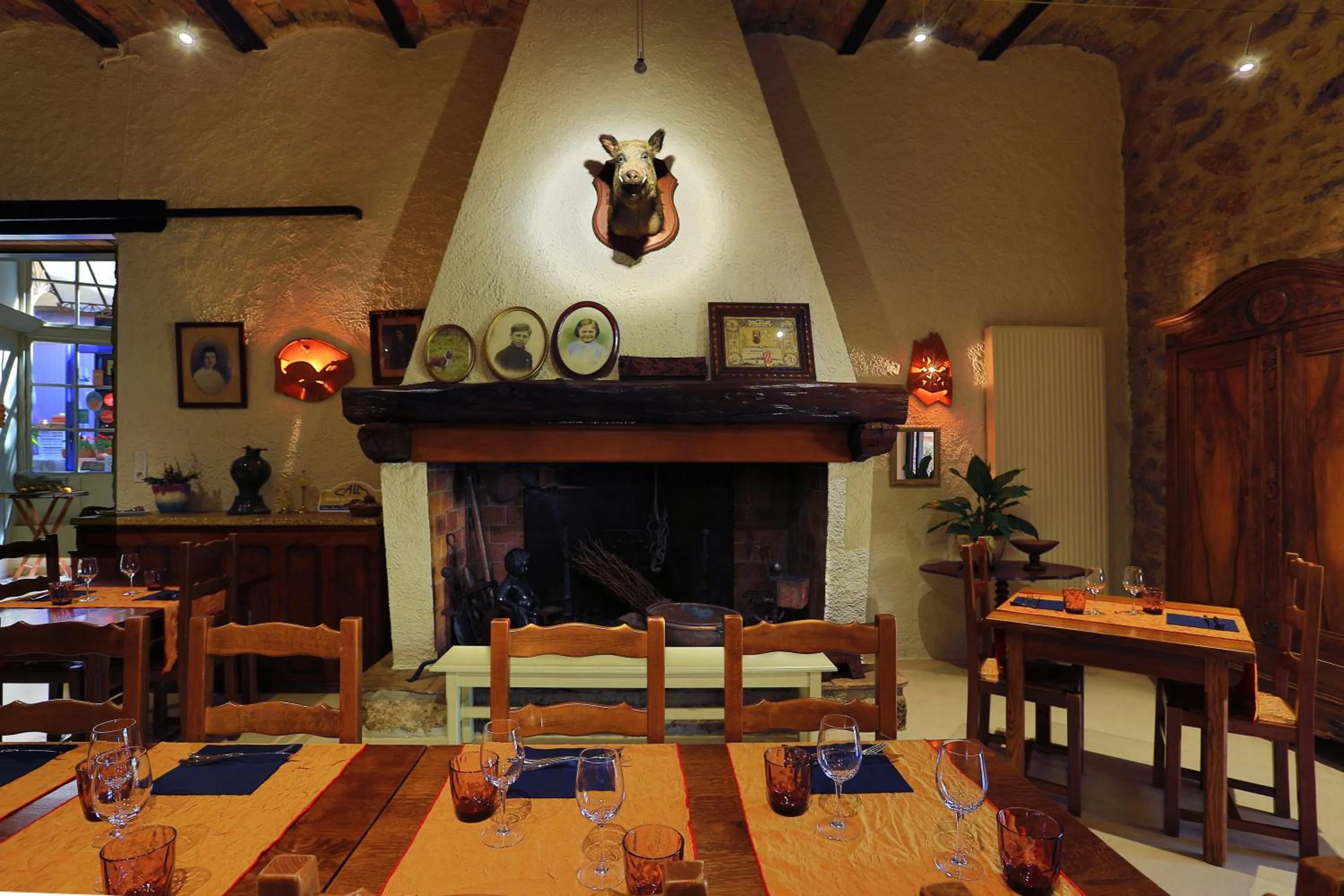 Restaurant/places to eat in Logis auberge restaurant Du Vigneron