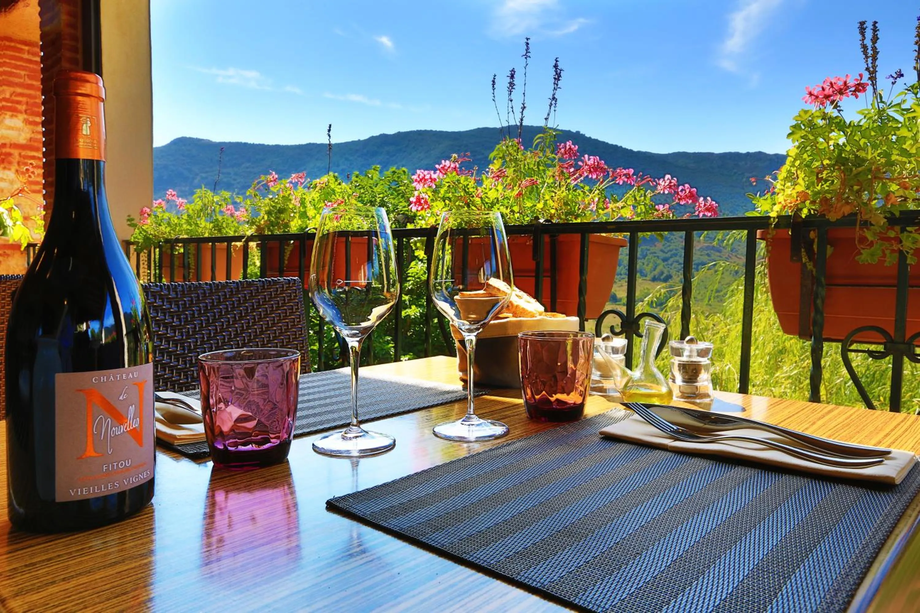 Restaurant/places to eat in Logis auberge restaurant Du Vigneron