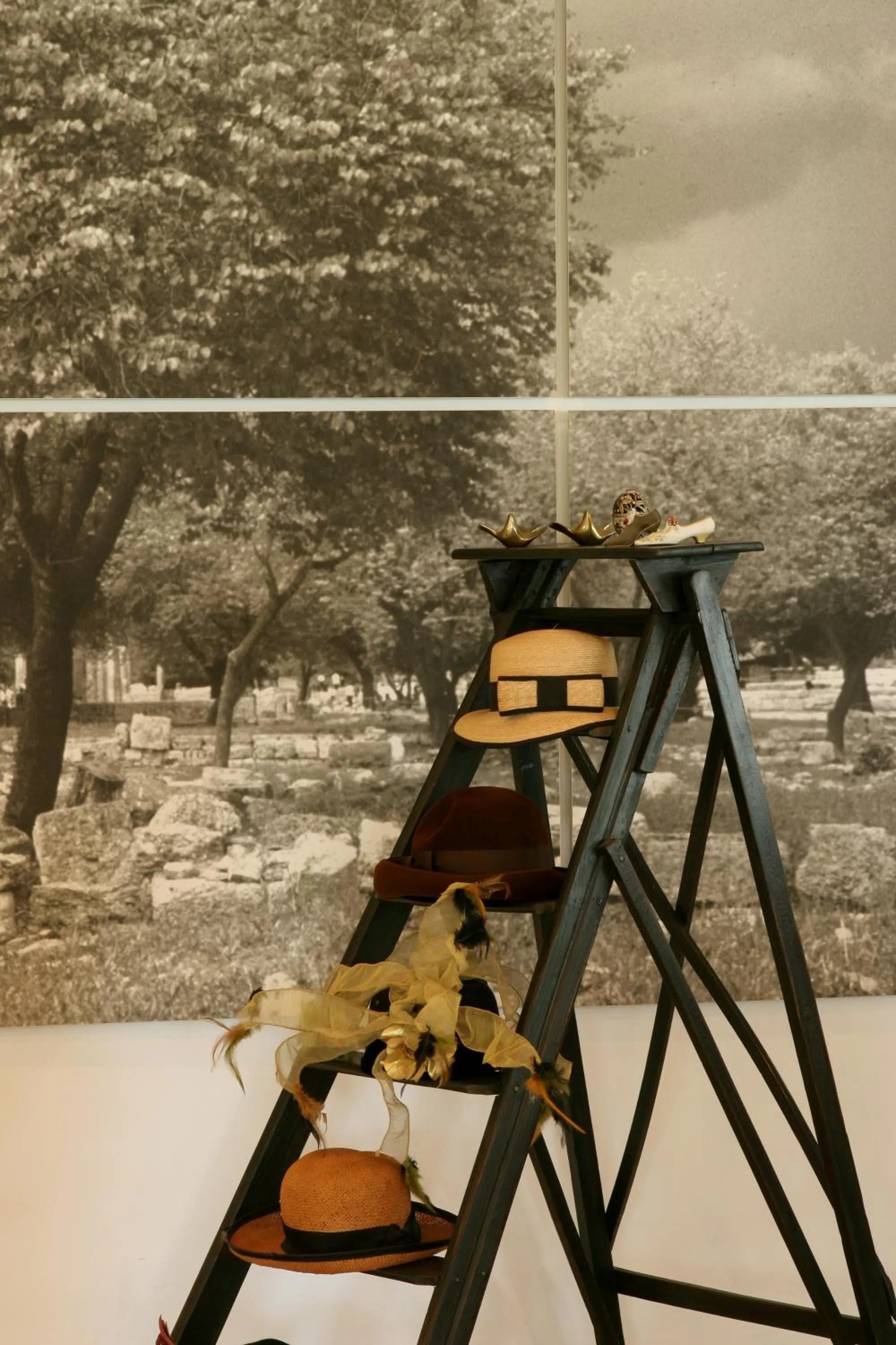 Decorative detail in Hotel Antonios