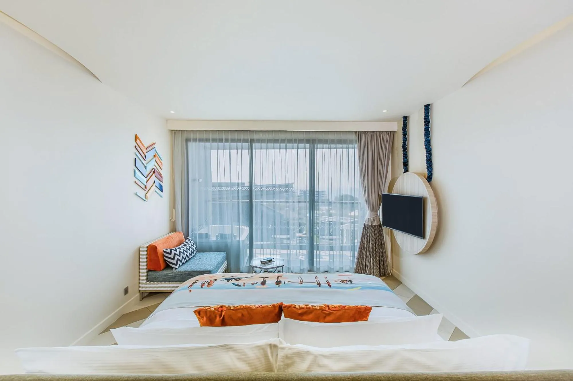 Bed in The SIS Kata Resort - Adult Only