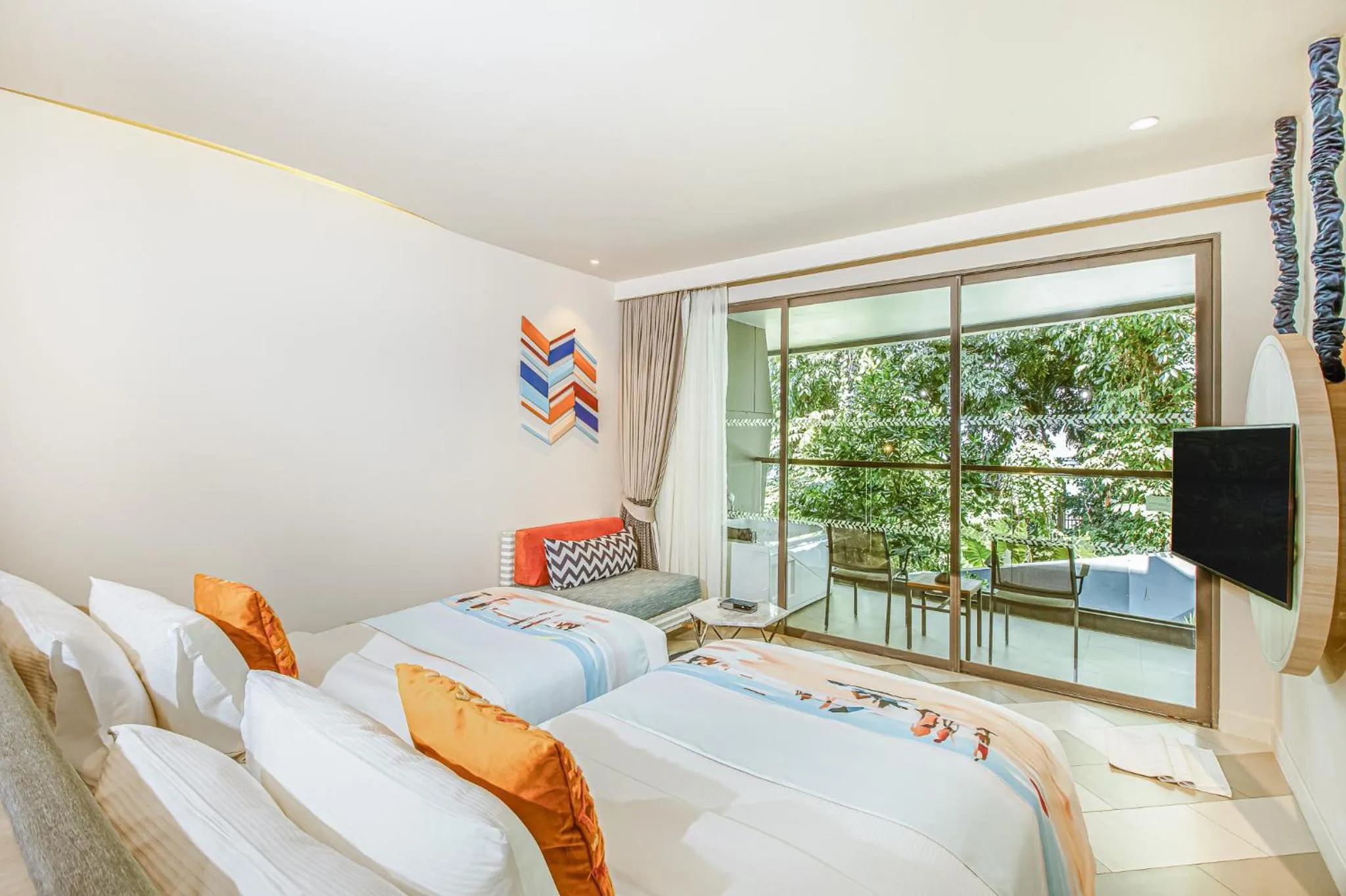 Bed in The SIS Kata Resort - Adult Only