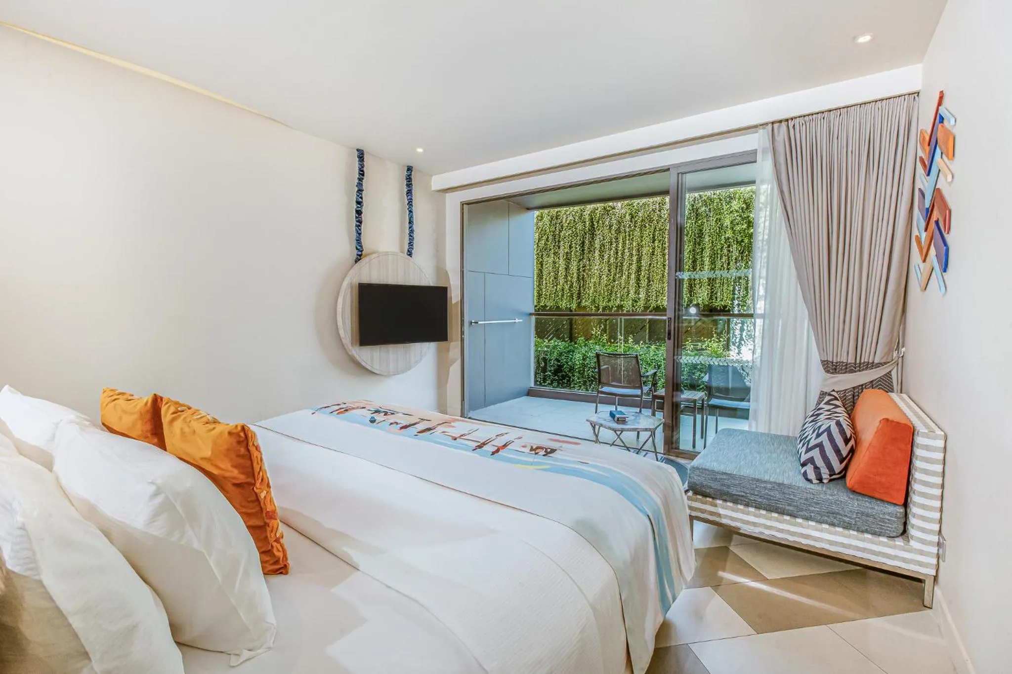 Bed in The SIS Kata Resort - Adult Only