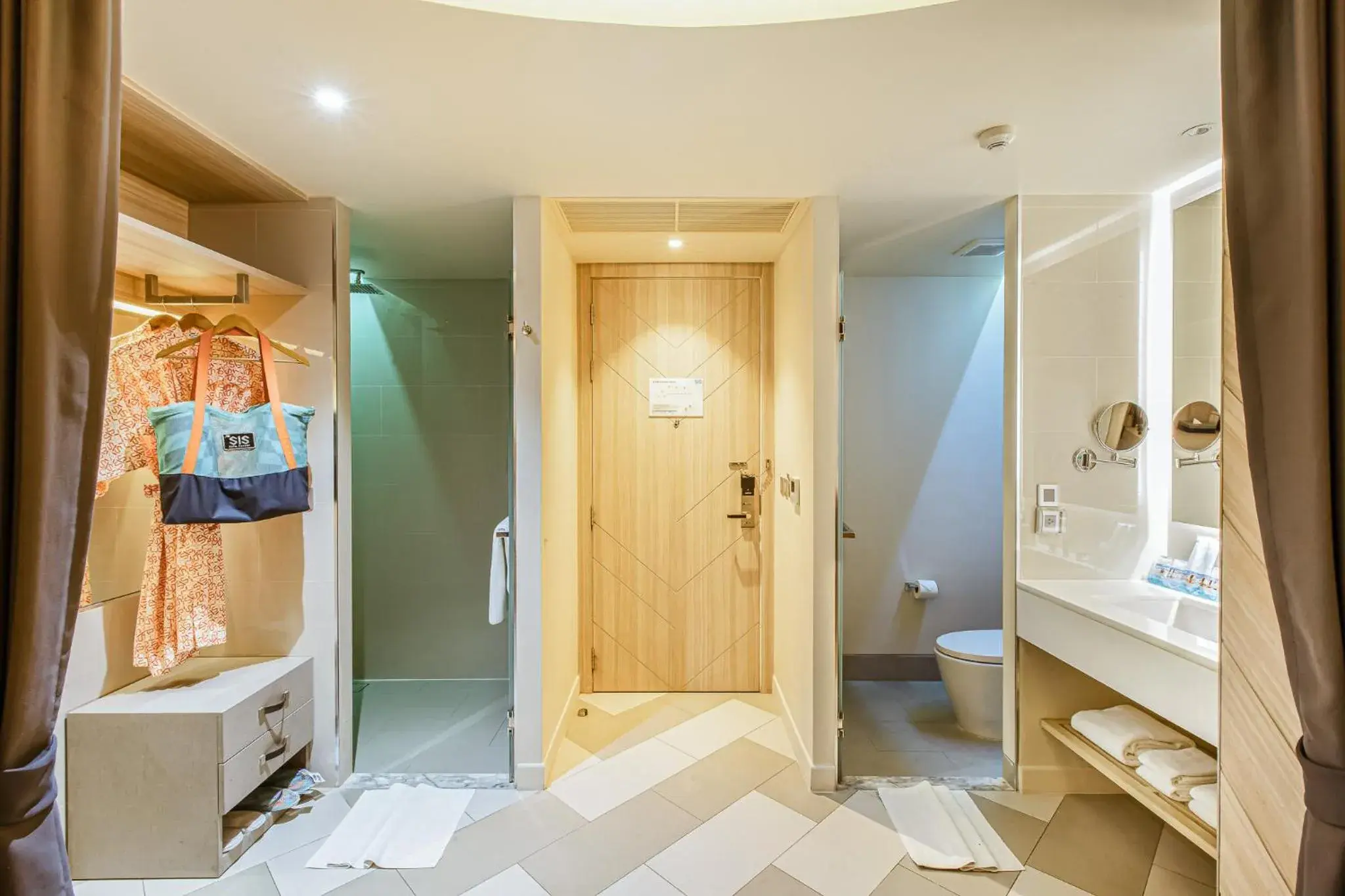 Bed in The SIS Kata Resort - Adult Only Bed in The SIS Kata Resort - Adult Only