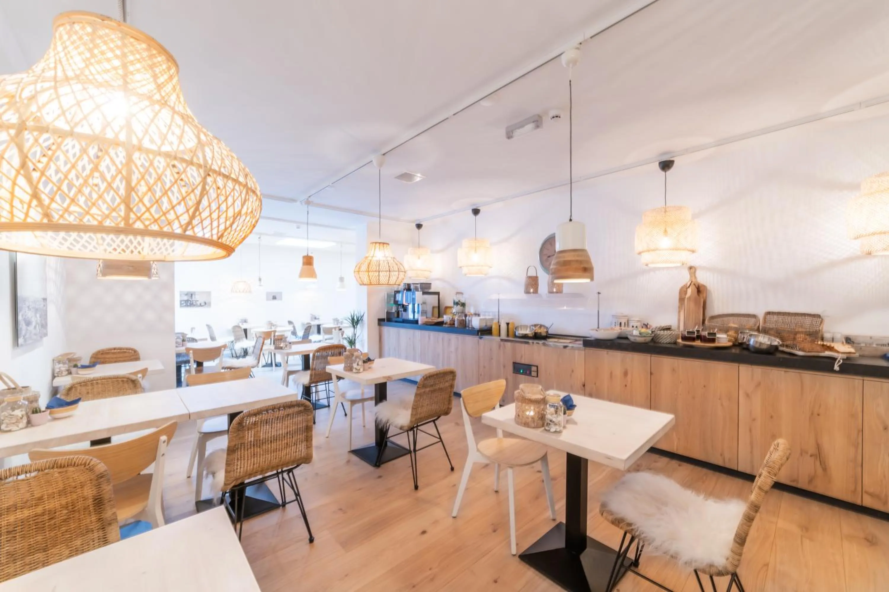 Buffet breakfast in Het Vlielandhotel