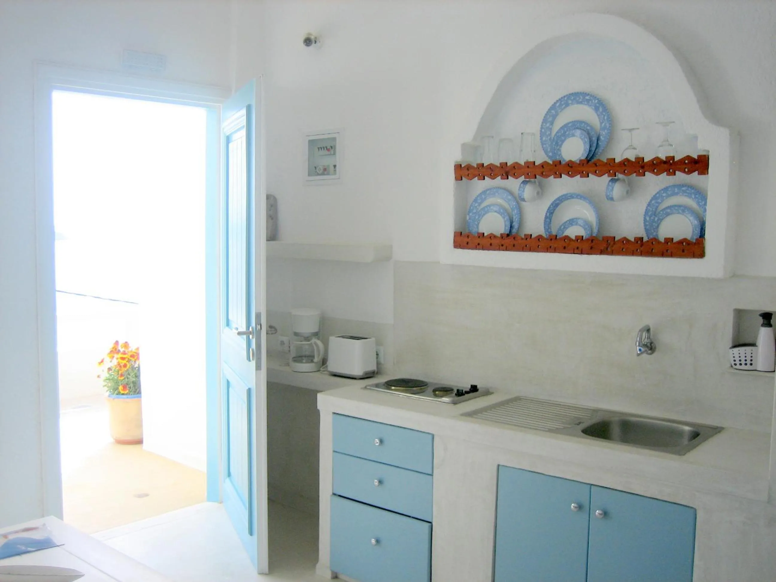 Kitchen or kitchenette in Studios Anemomilos