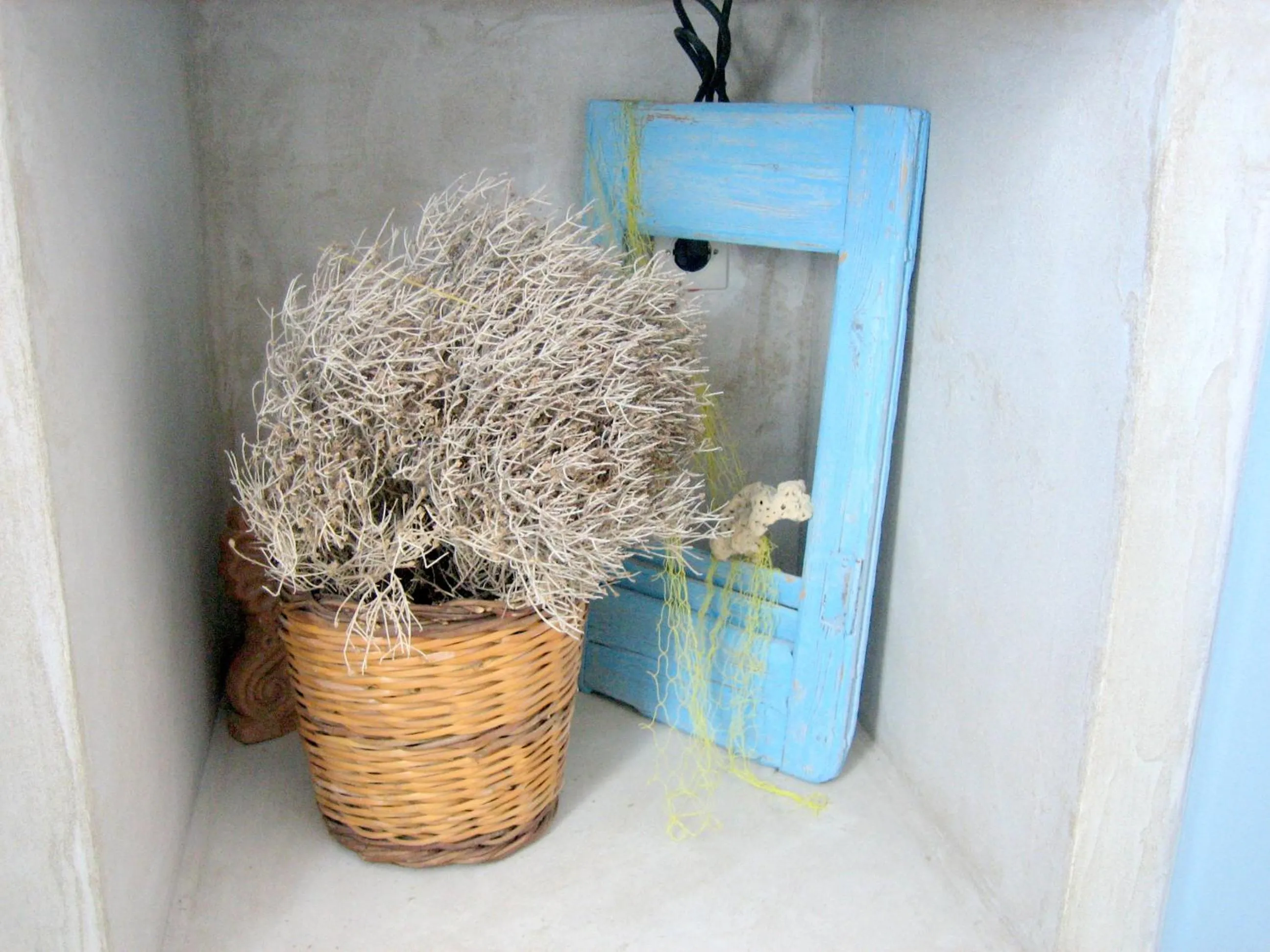 Decorative detail in Studios Anemomilos