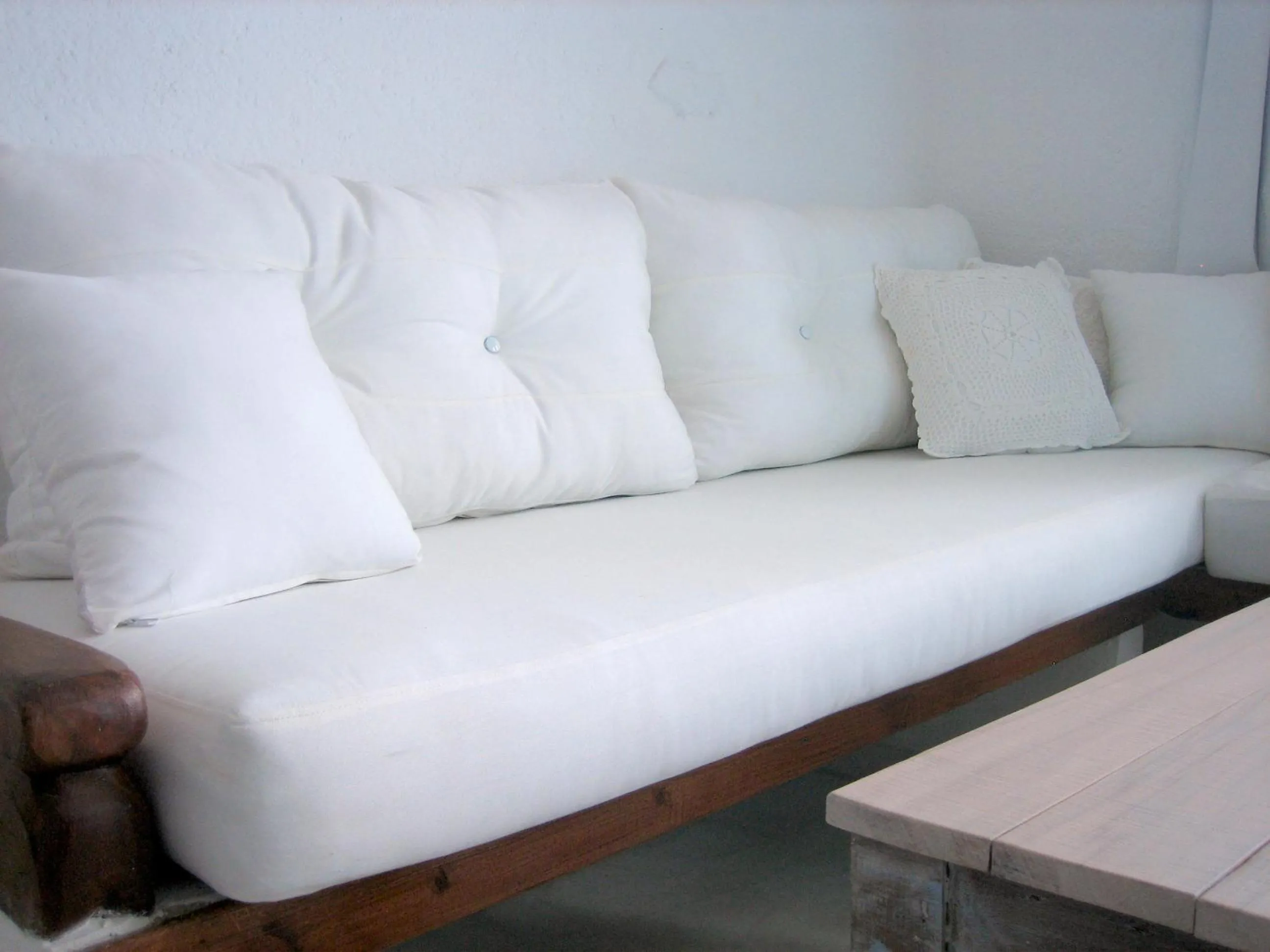 Seating area in Studios Anemomilos