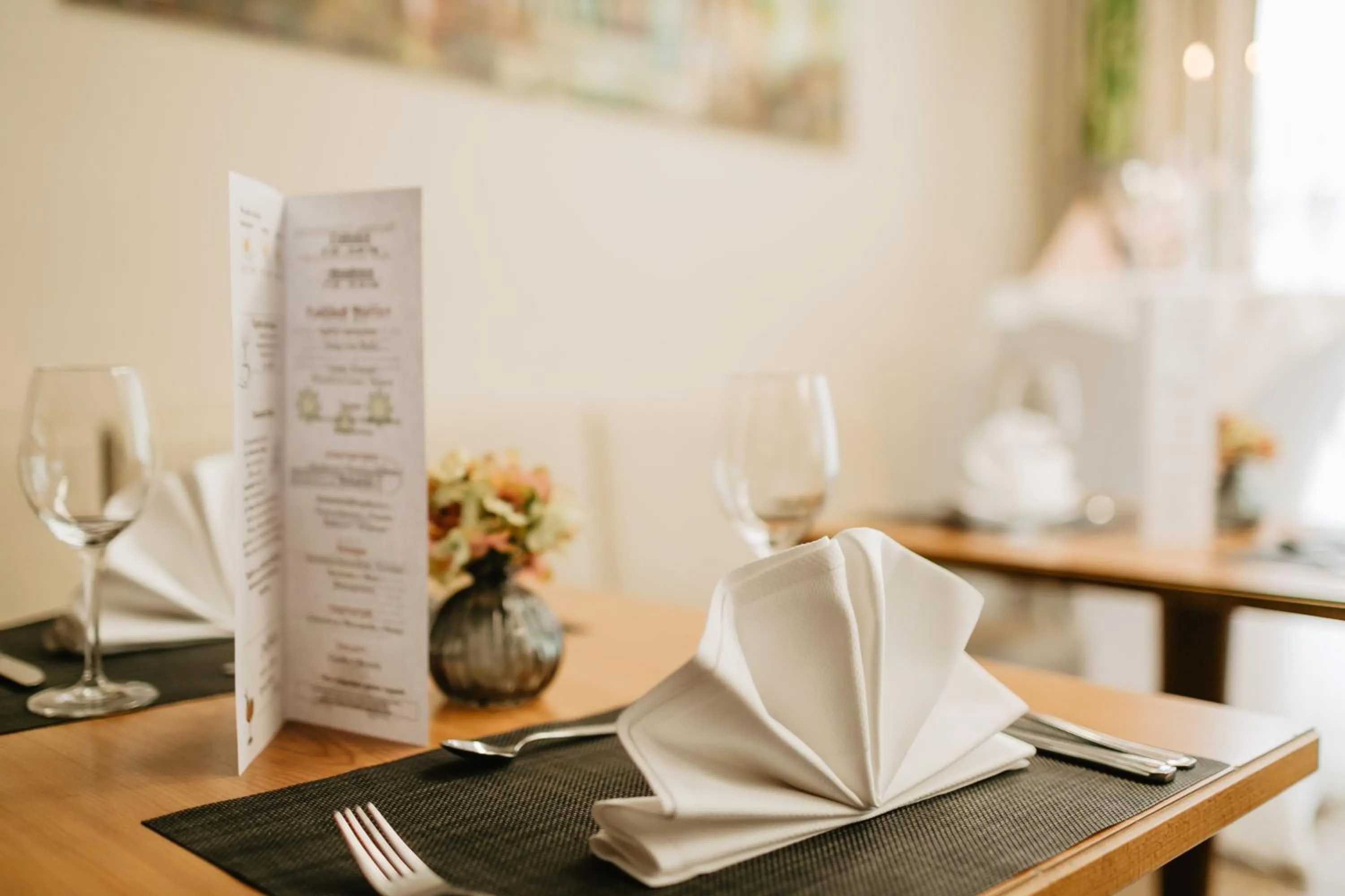 Restaurant/places to eat in Kurhotel Panland