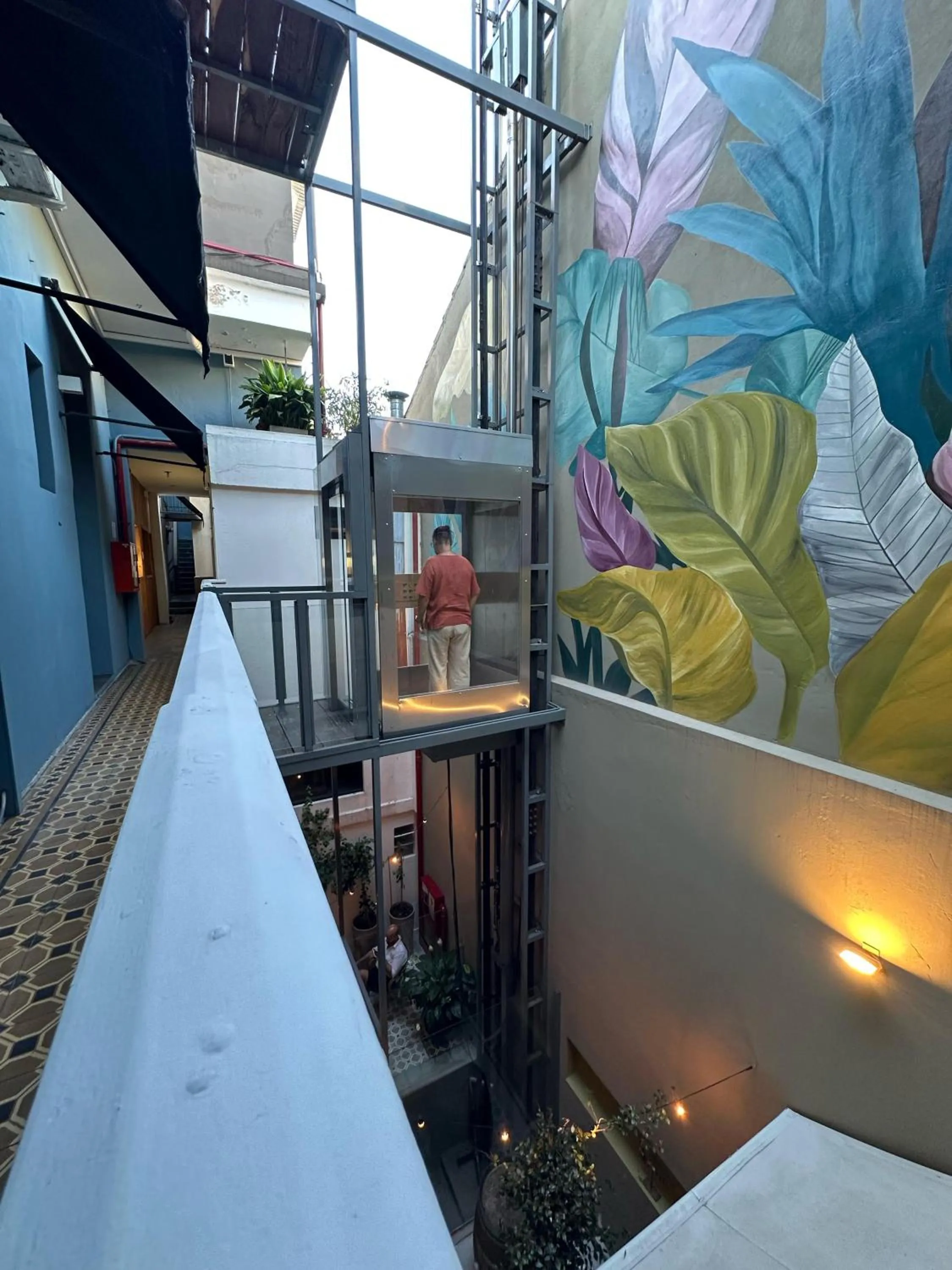 Inner courtyard view in Hotel Costa Rica
