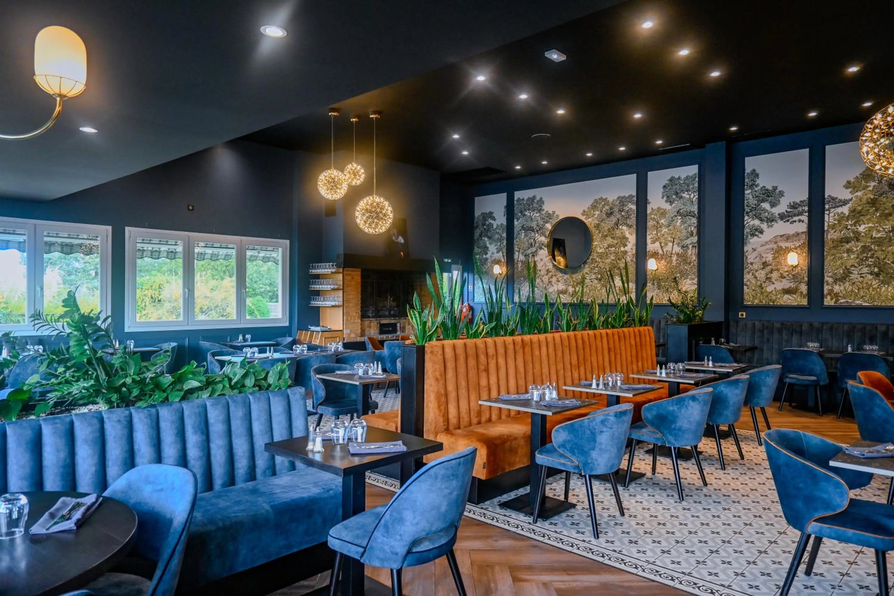 Restaurant/places to eat in Logis Clermotel - Hôtel & Restaurant