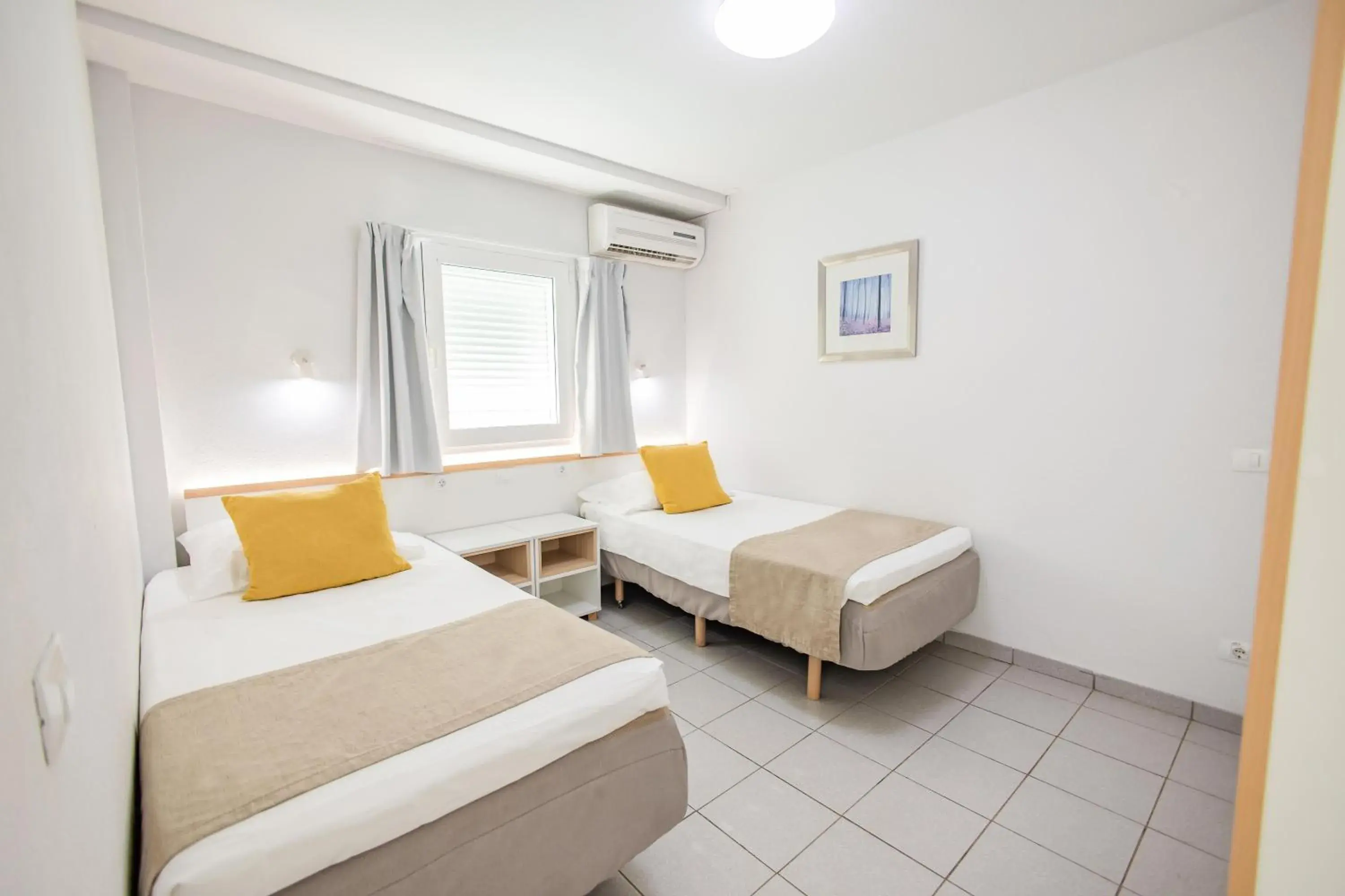 Premier One-Bedroom Apartment with Terrace & Bath Tub (+18) - single occupancy in Servatur Terrazamar Sun Suite Premier One-Bedroom Apartment with Terrace & Bath Tub (+18) - single occupancy in Servatur Terrazamar Sun Suite