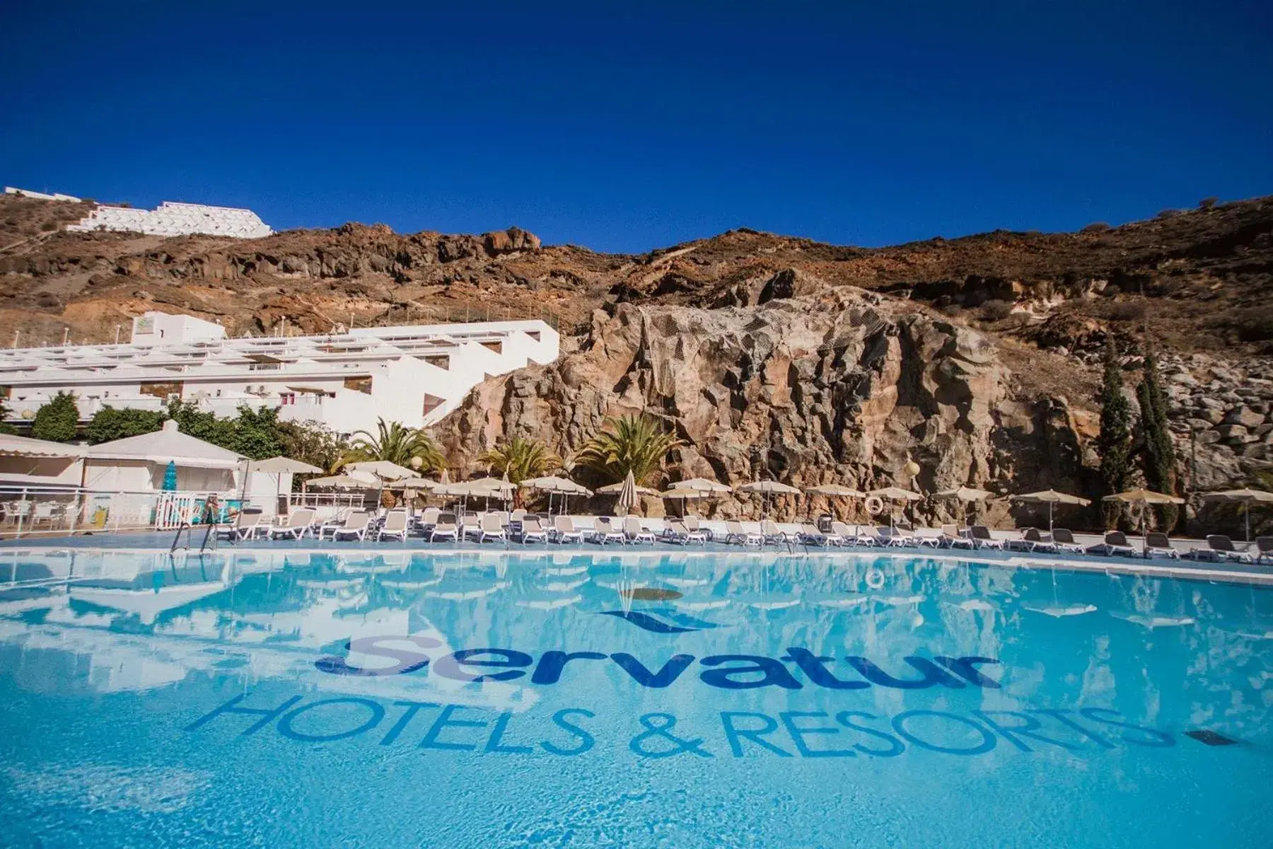 Swimming pool in Servatur Terrazamar Sun Suite Swimming pool in Servatur Terrazamar Sun Suite