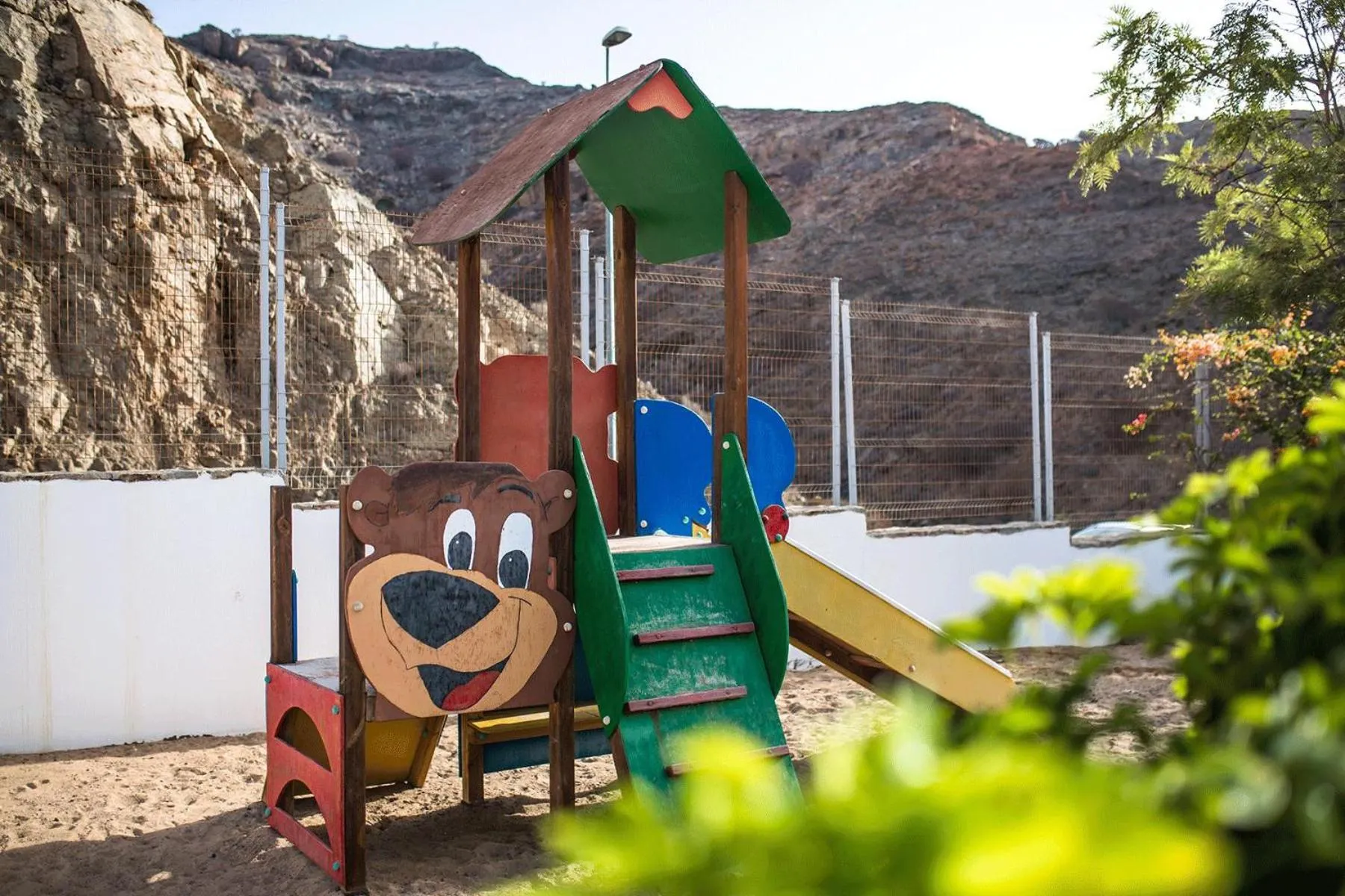 children in Servatur Terrazamar Sun Suite