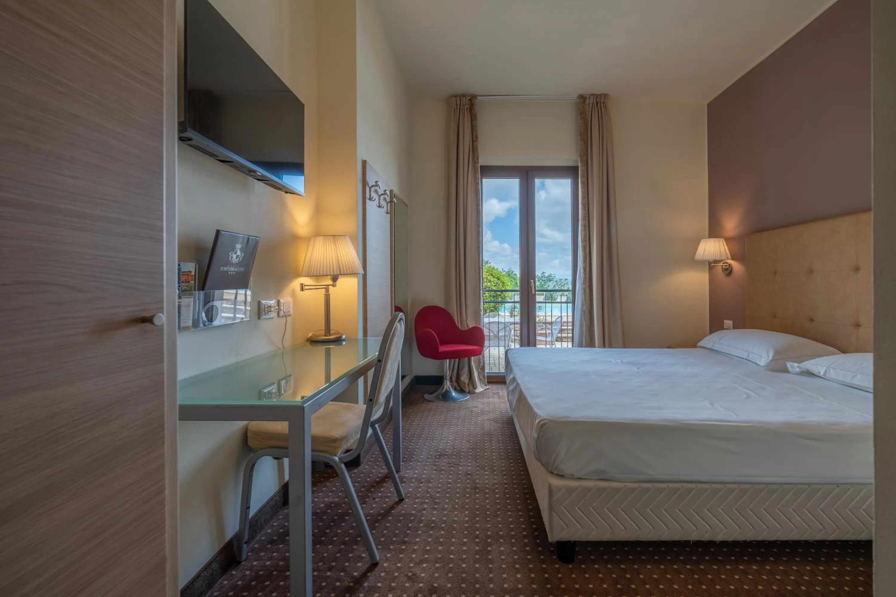 hair dresser, Bed in Fortebraccio