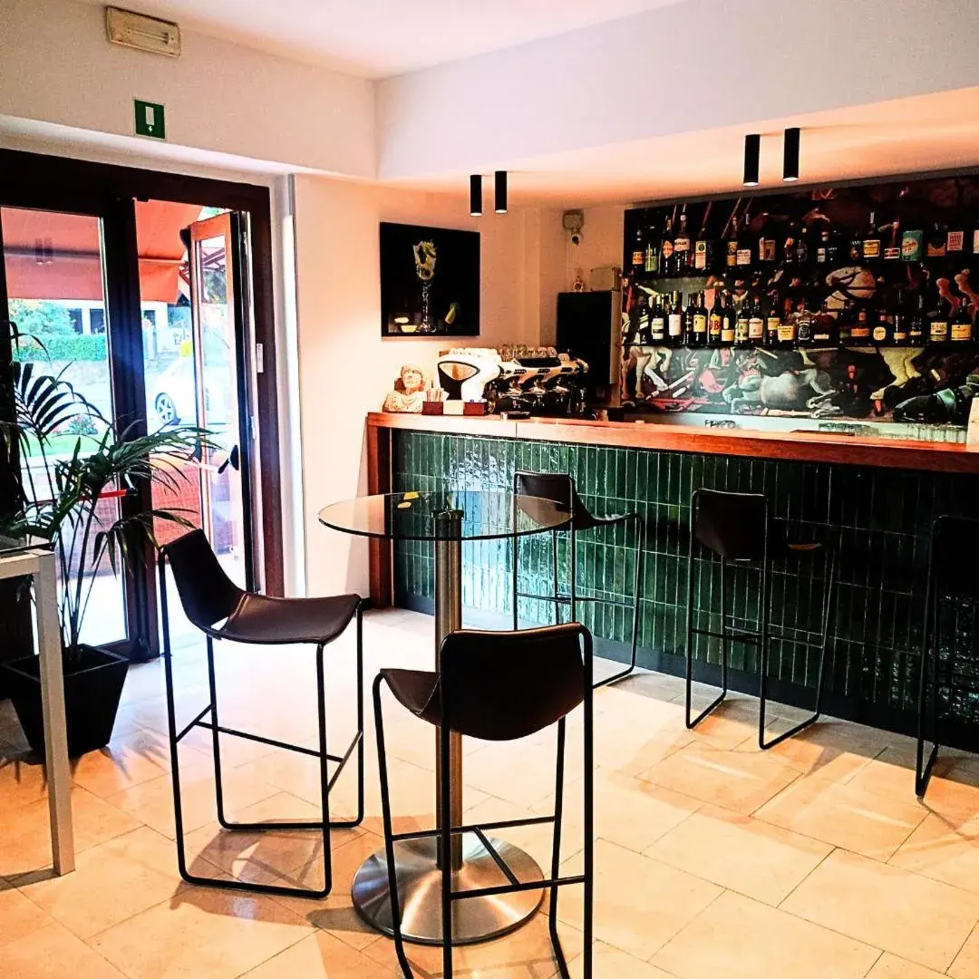 Lounge or bar in Fortebraccio Lounge or bar in Fortebraccio