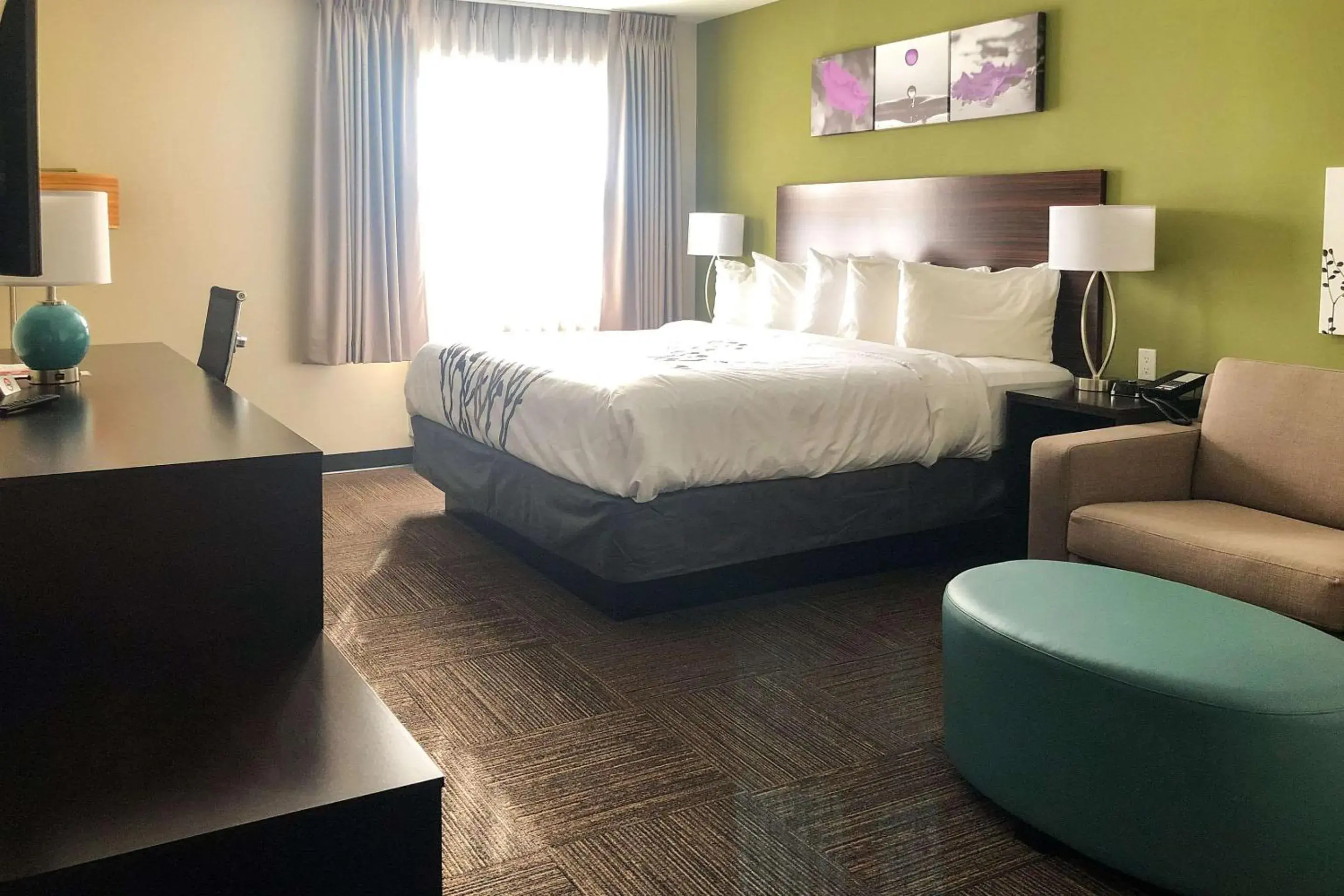 Bed in Sleep Inn & Suites Quebec City East Bed in Sleep Inn & Suites Quebec City East