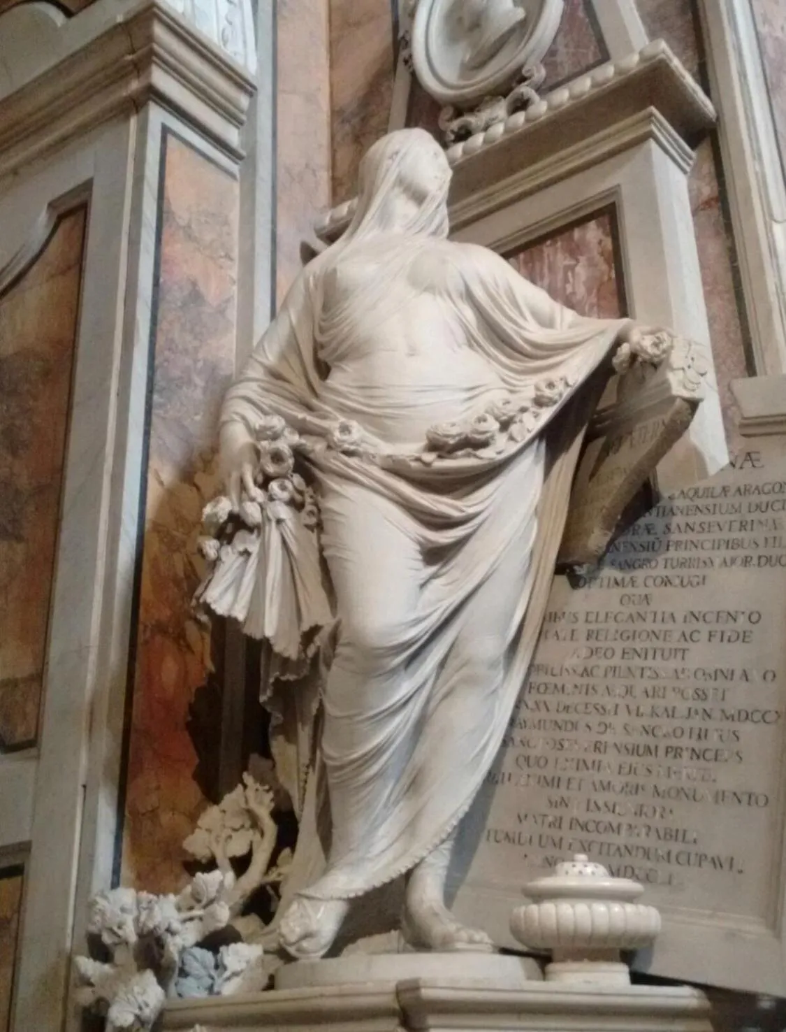 Nearby landmark in Royal Gismonda