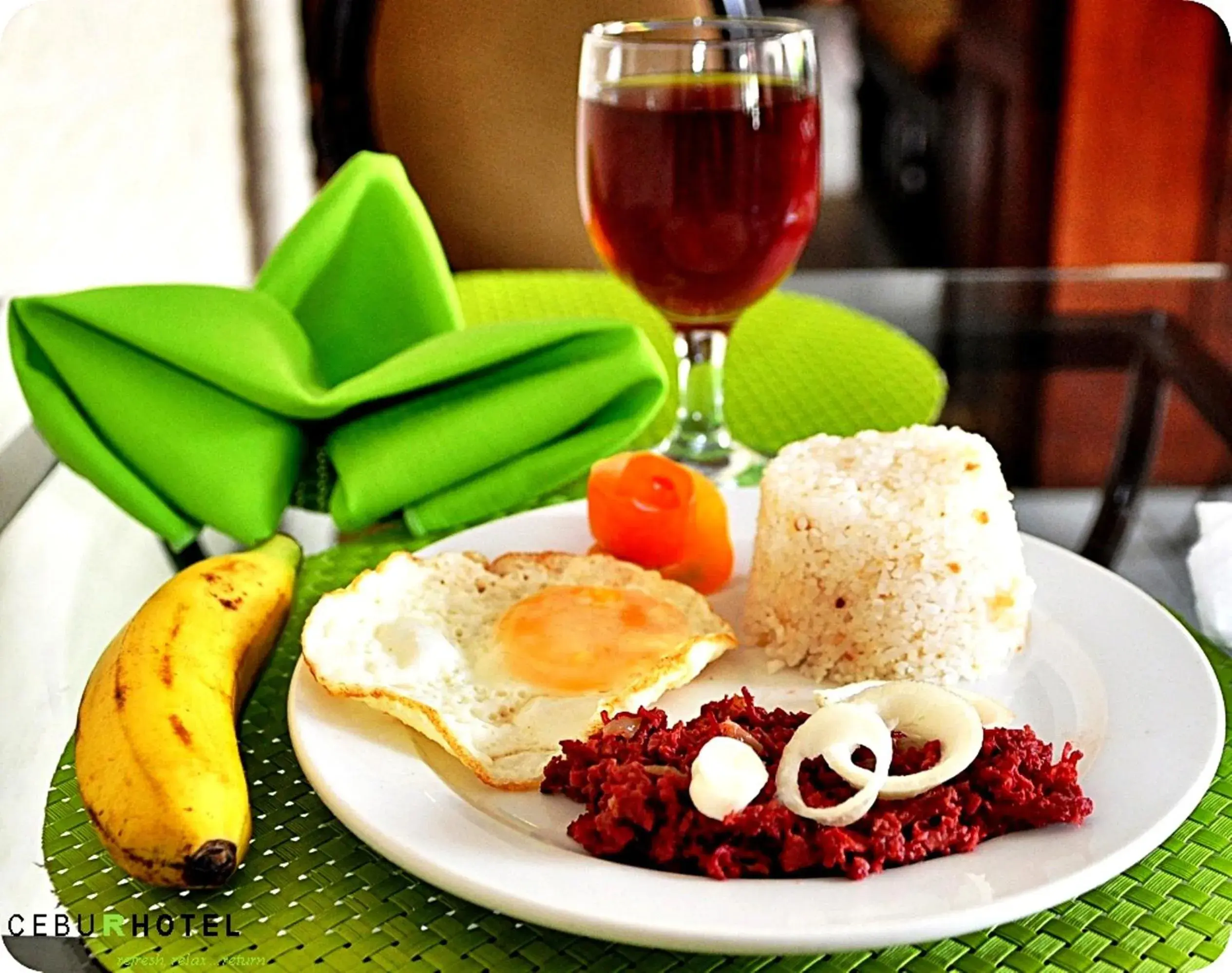 Food in Cebu R Hotel Capitol Food in Cebu R Hotel Capitol