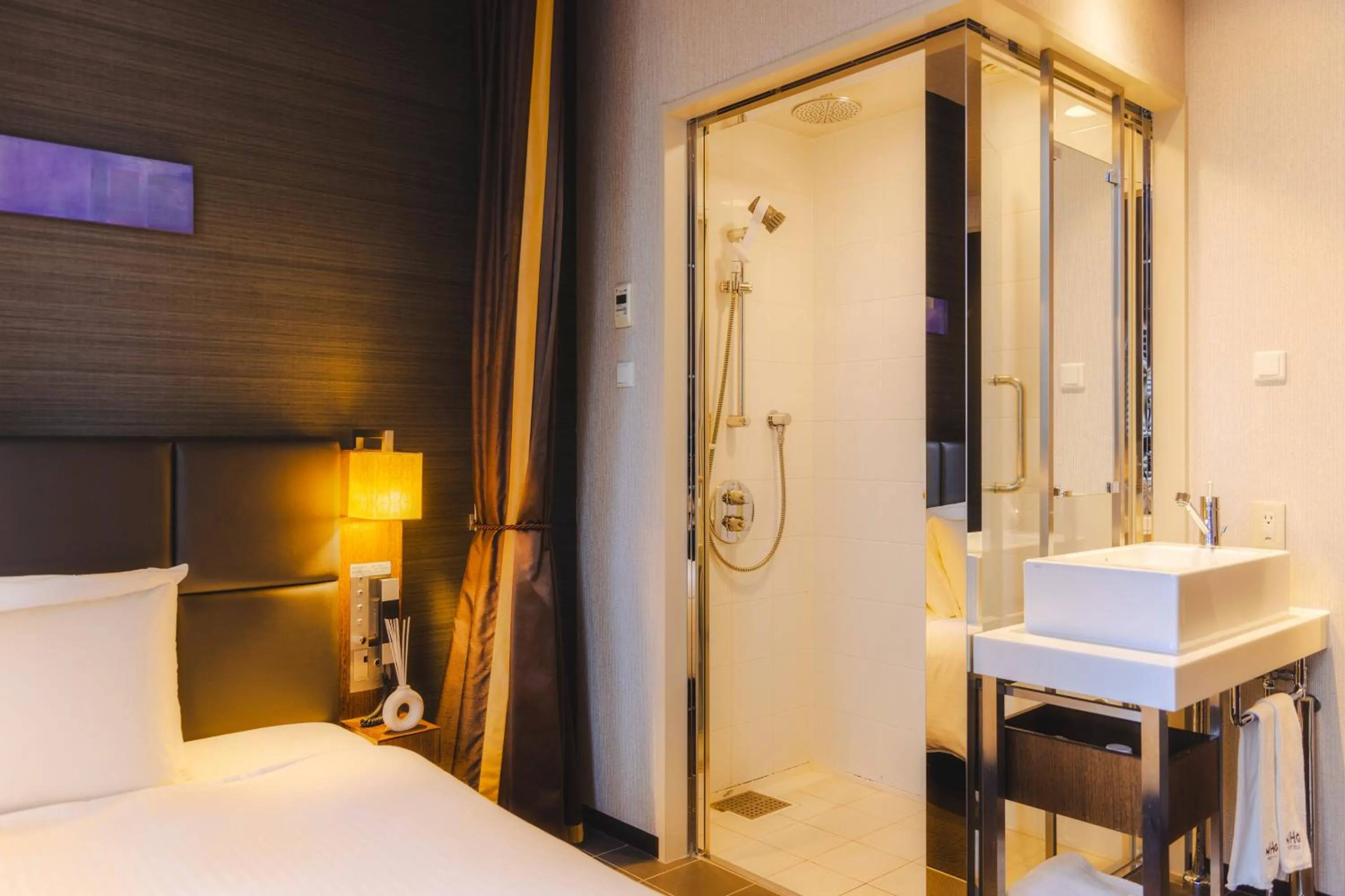 Photo of the whole room, Bed in Hotel Gracery Tokyo Tamachi