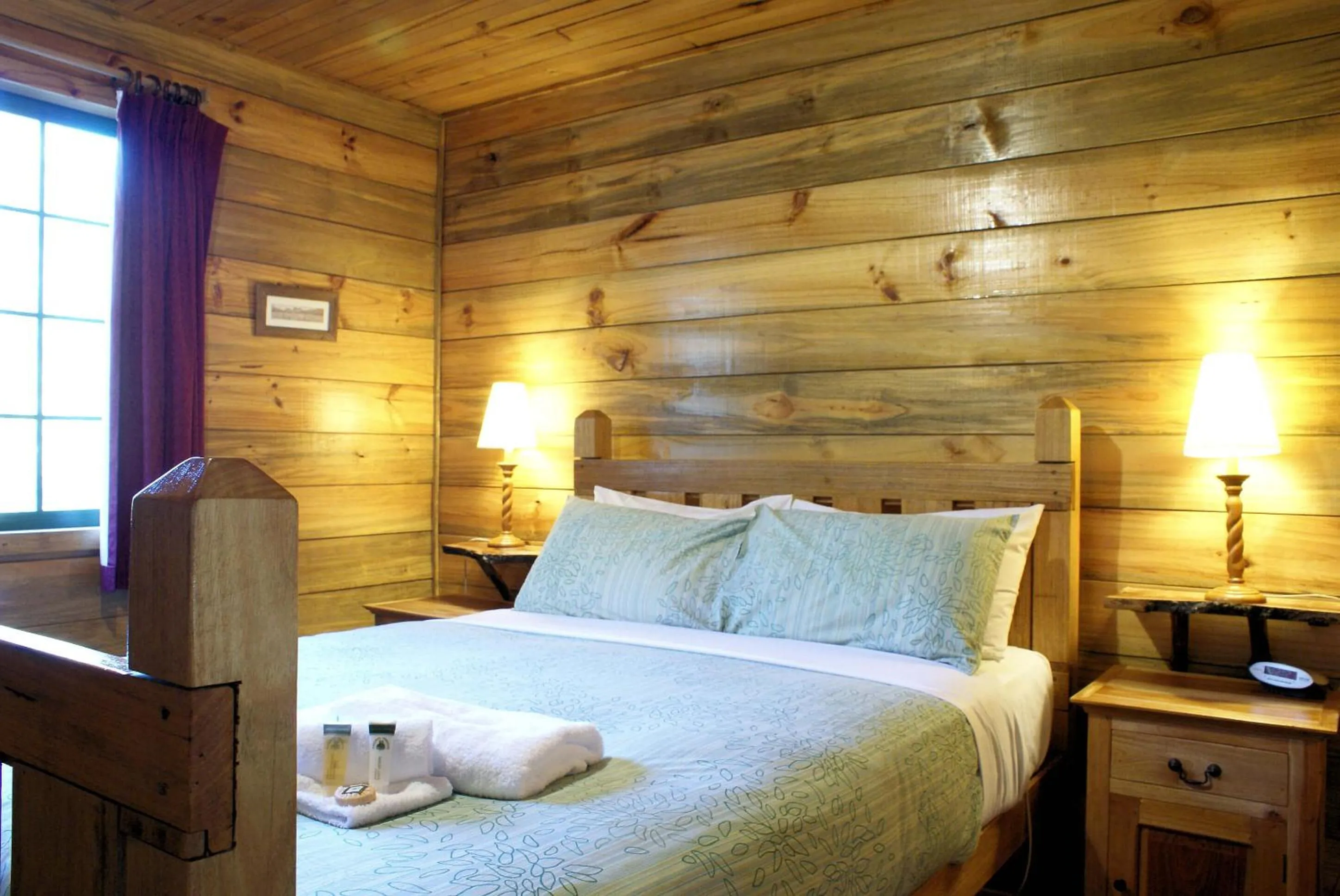 Bed in Cradle Highlander