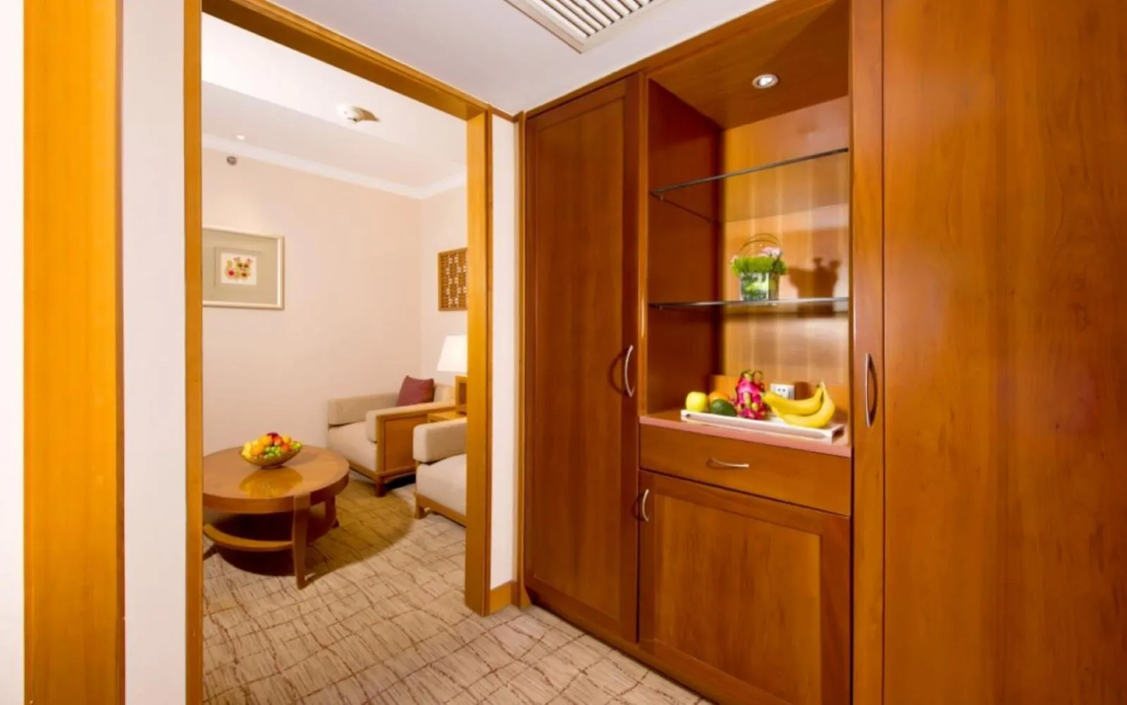 Living room in Xi'an Dajing Castle Hotel Bell Tower & YONGNING Gate