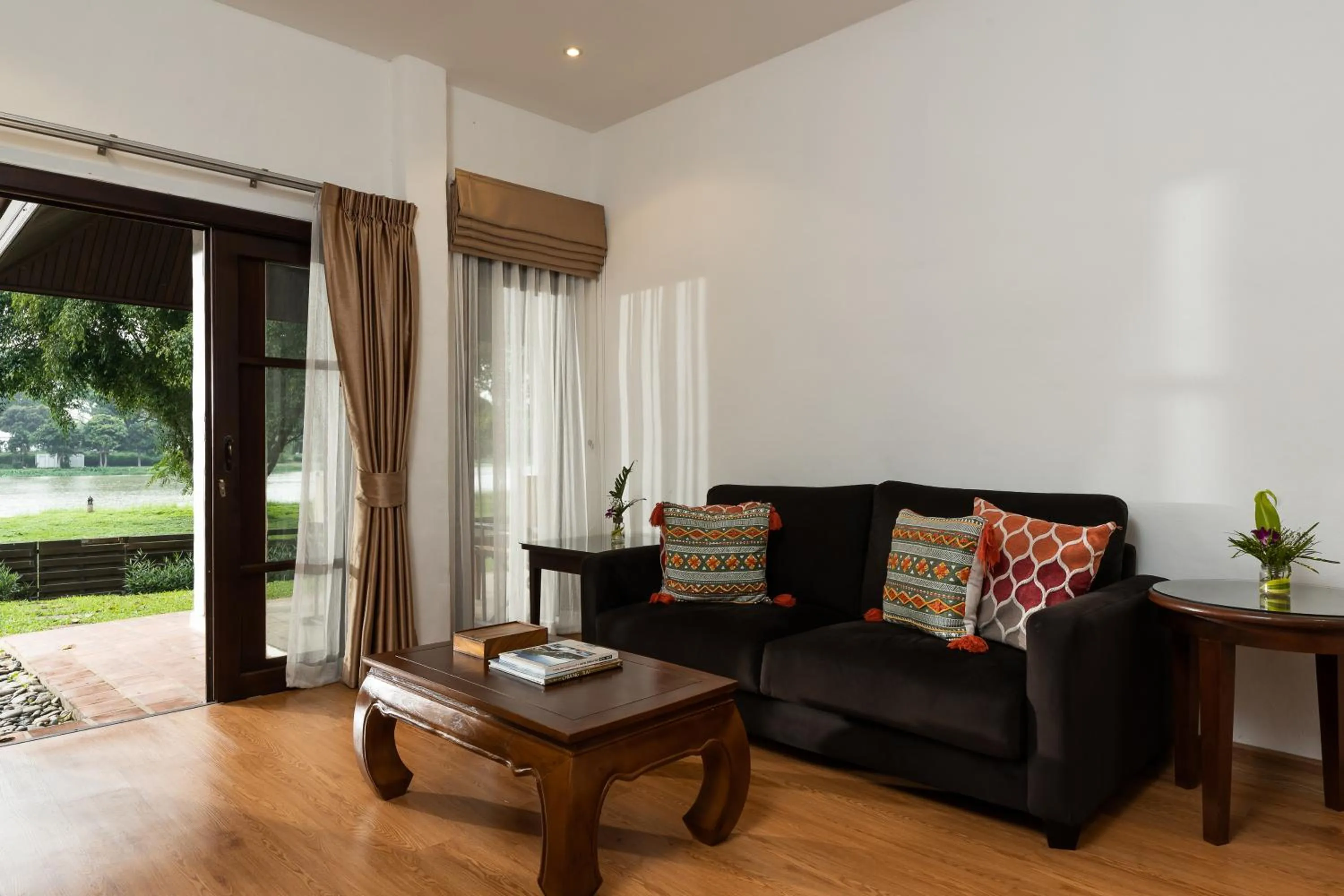 Living room in The Legend Chiang Rai Boutique River Resort & Spa