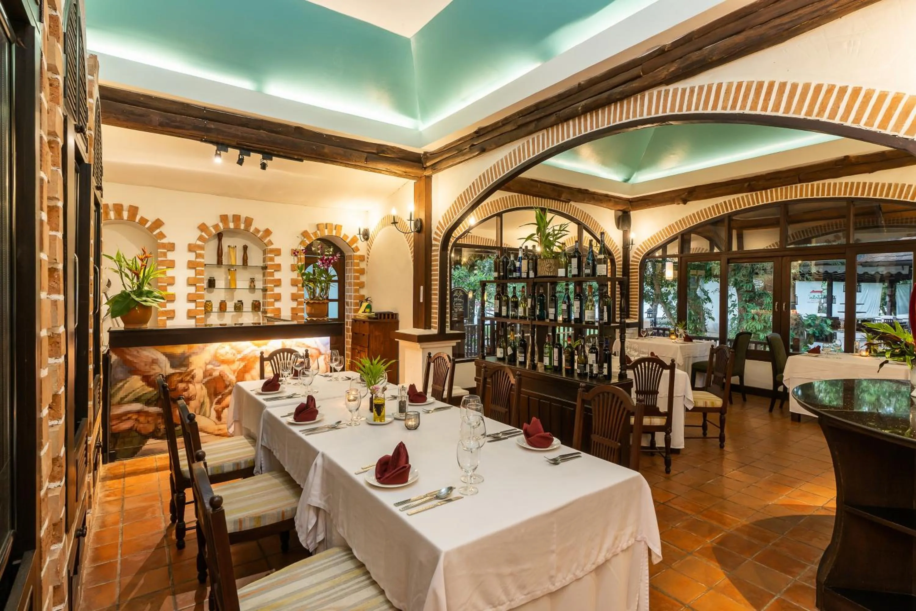 Restaurant/places to eat in The Legend Chiang Rai Boutique River Resort & Spa