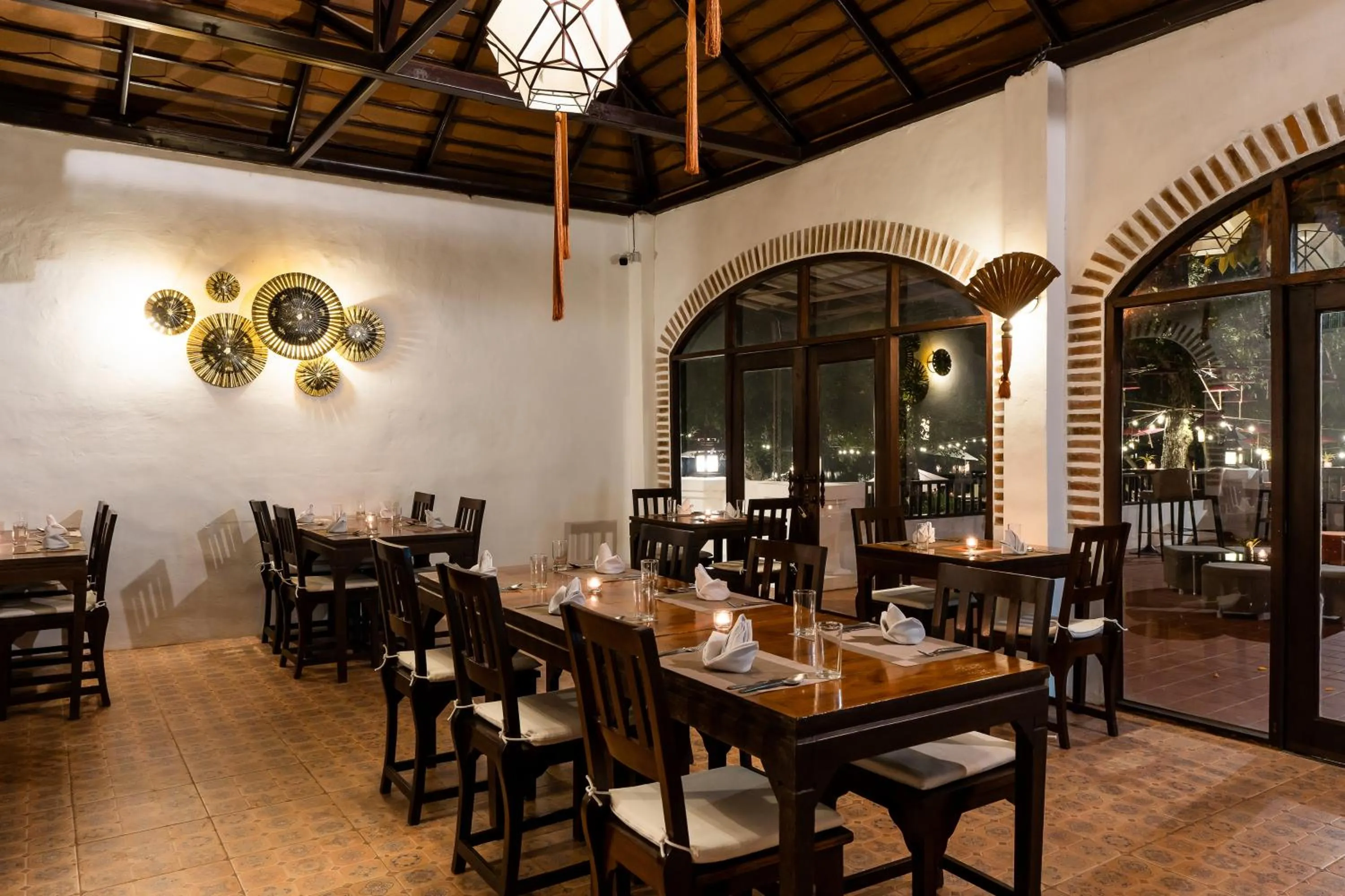 Restaurant/places to eat in The Legend Chiang Rai Boutique River Resort & Spa