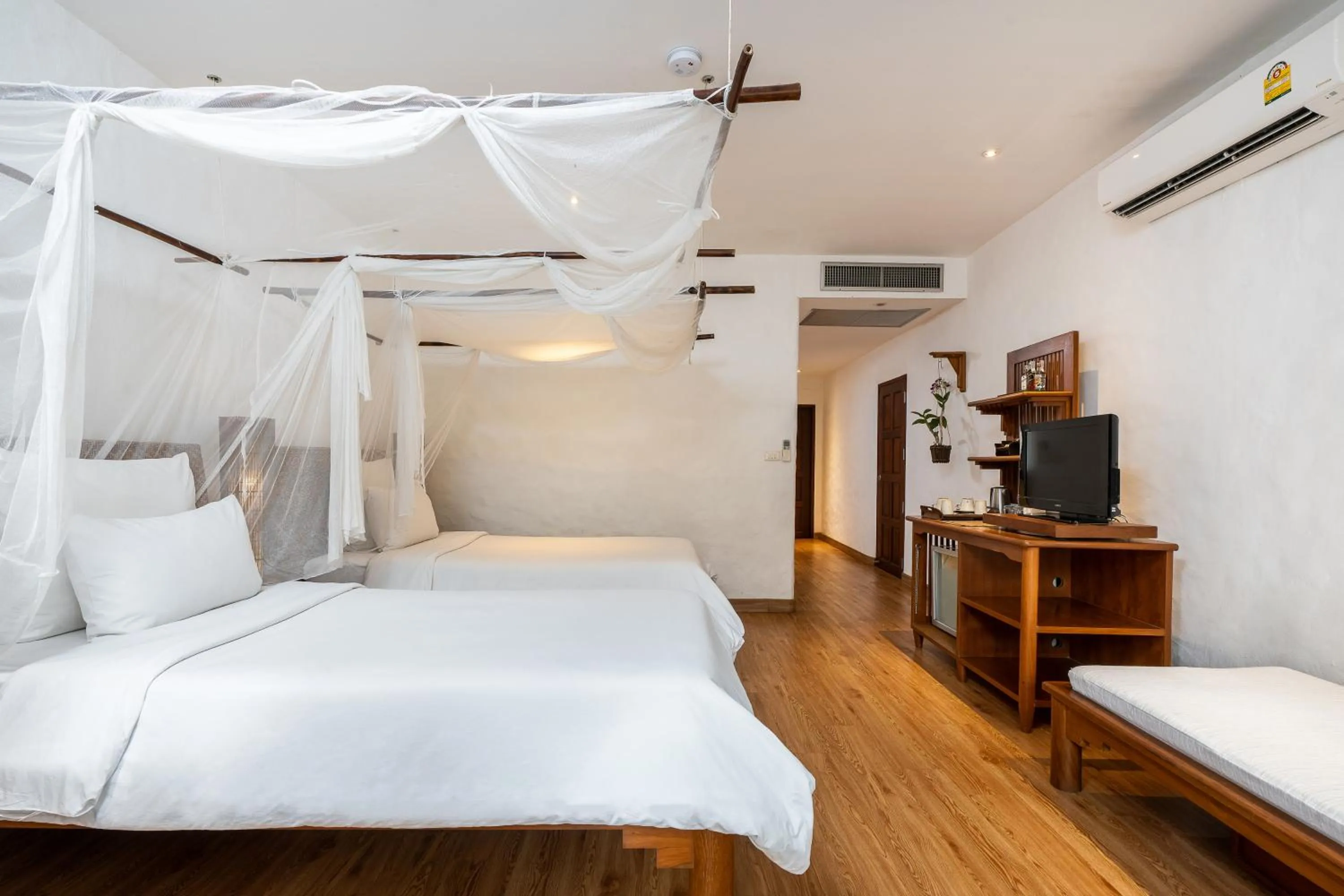 Bedroom, Bed in The Legend Chiang Rai Boutique River Resort & Spa