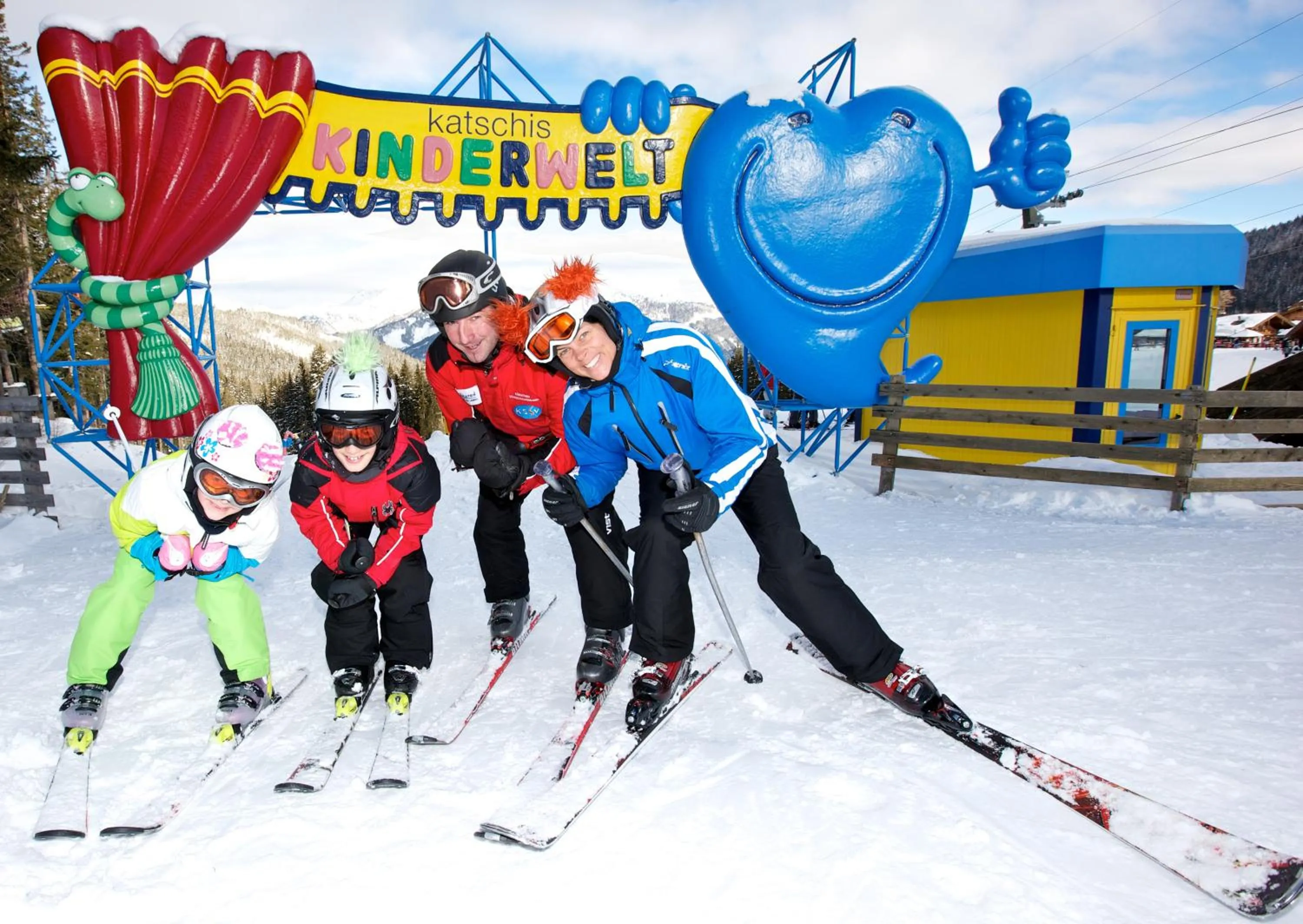 Ski School in Familienhotel Hinteregger