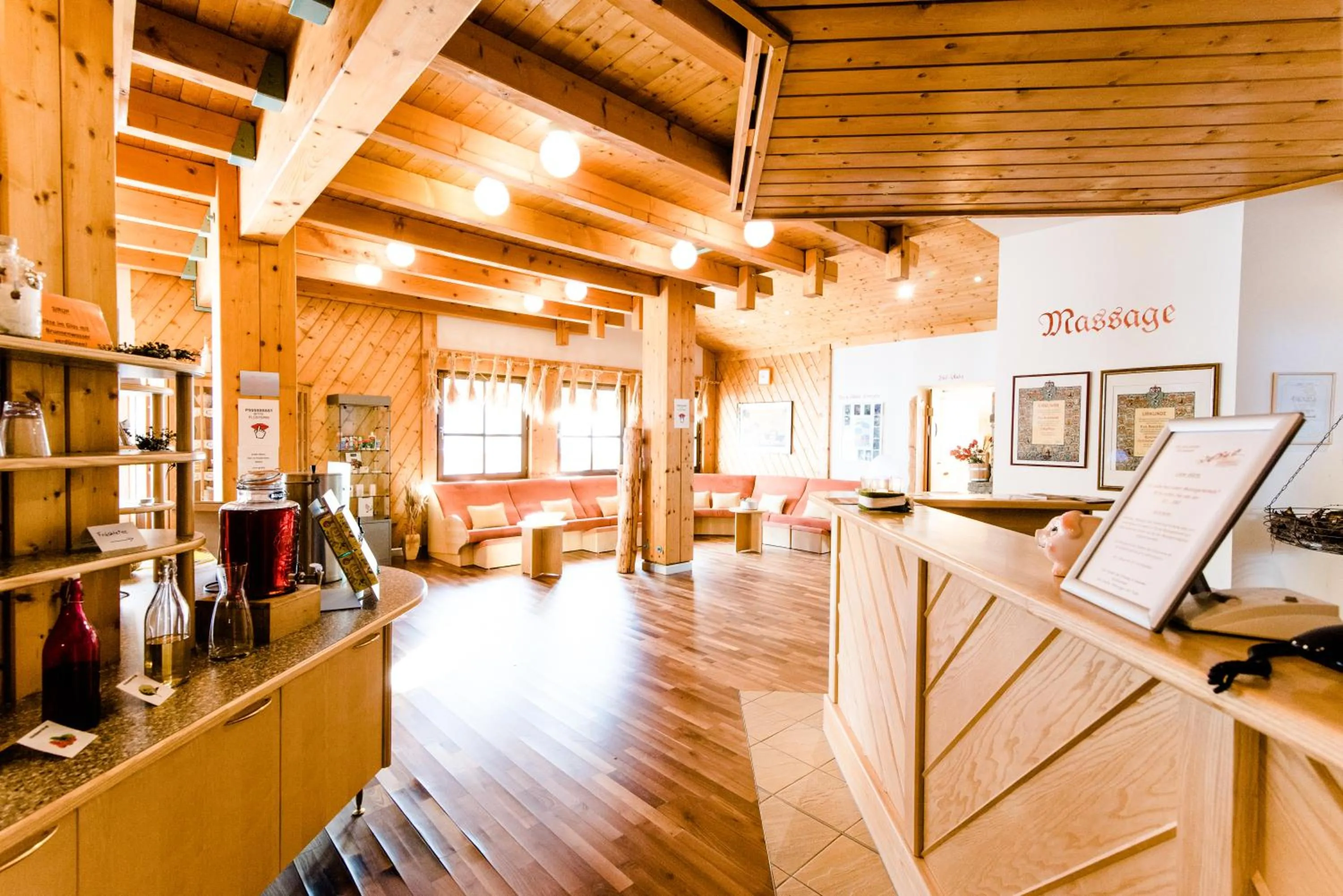 Spa and wellness centre/facilities in Familienhotel Hinteregger