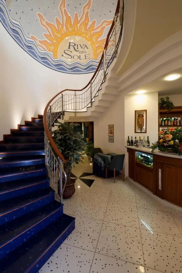 Lounge or bar in Hotel Riva Del Sole