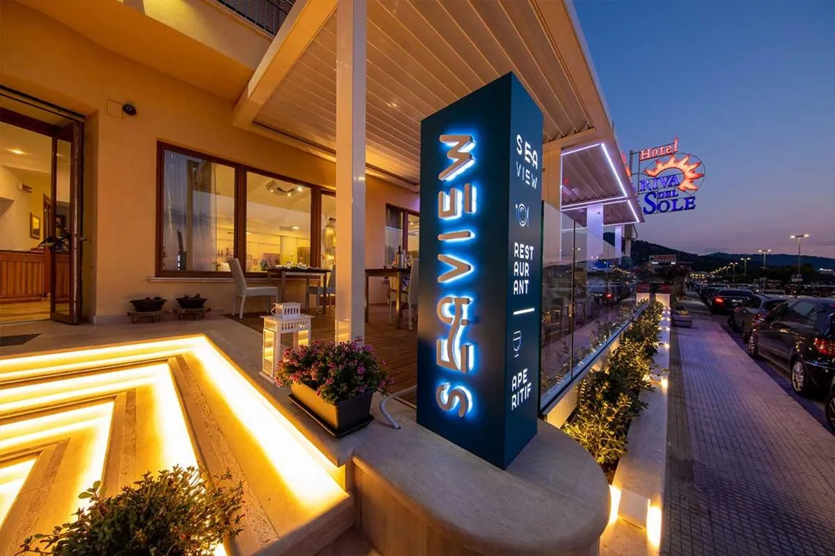 Restaurant/places to eat in Hotel Riva Del Sole