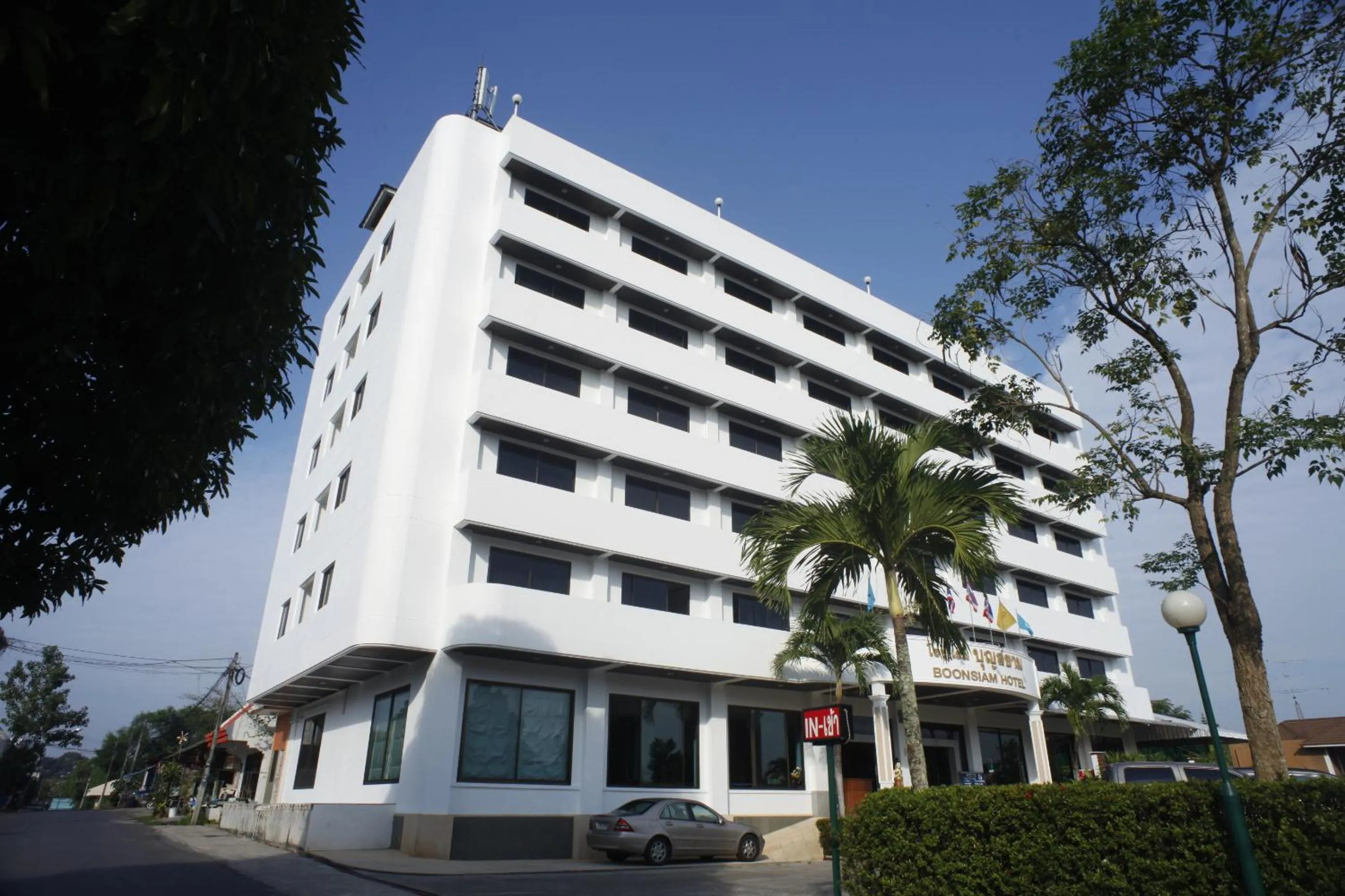 Property building in Boon Siam Hotel