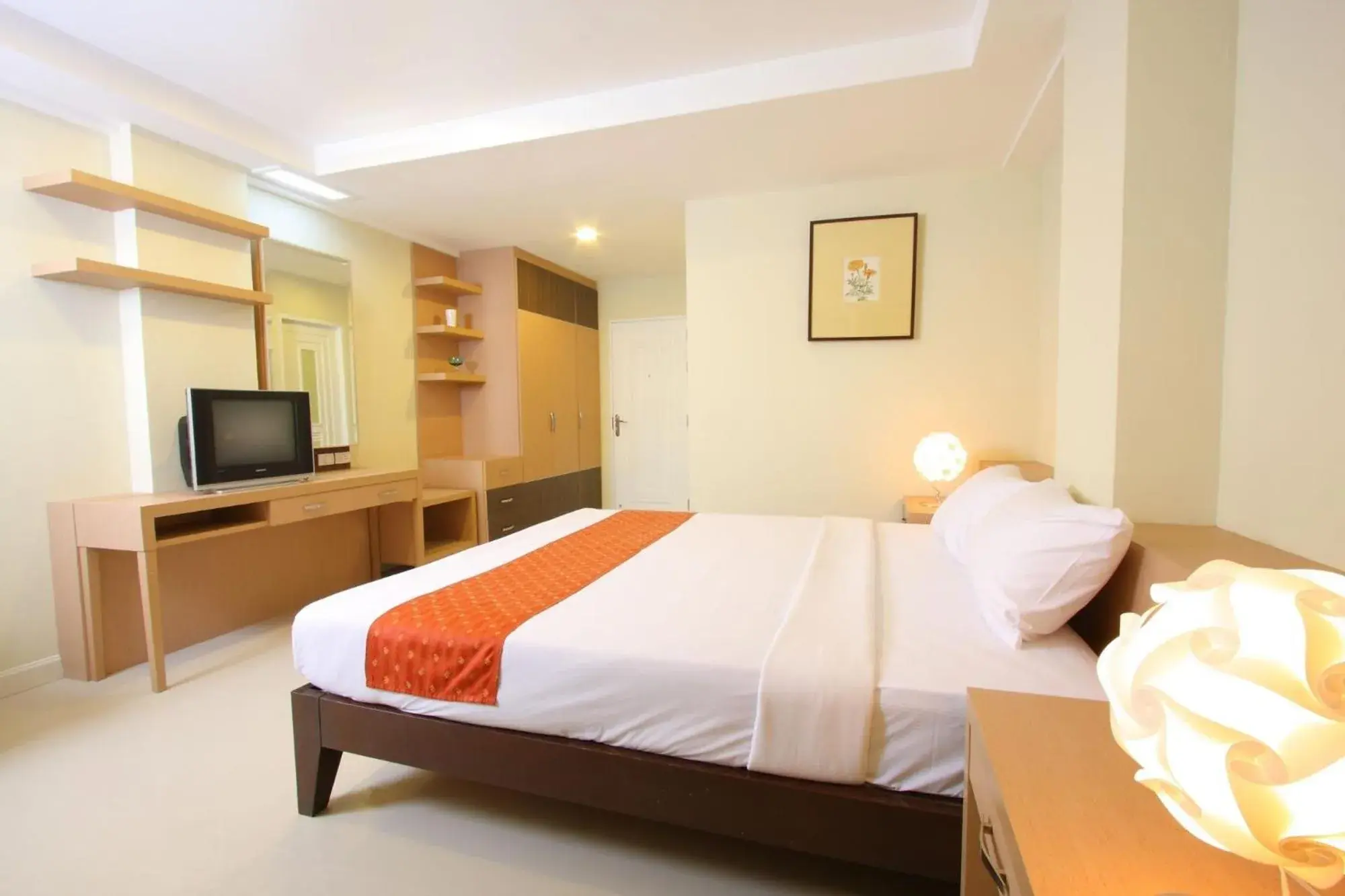 Bedroom, Bed in Sunday Platinum Suites Bedroom, Bed in Sunday Platinum Suites