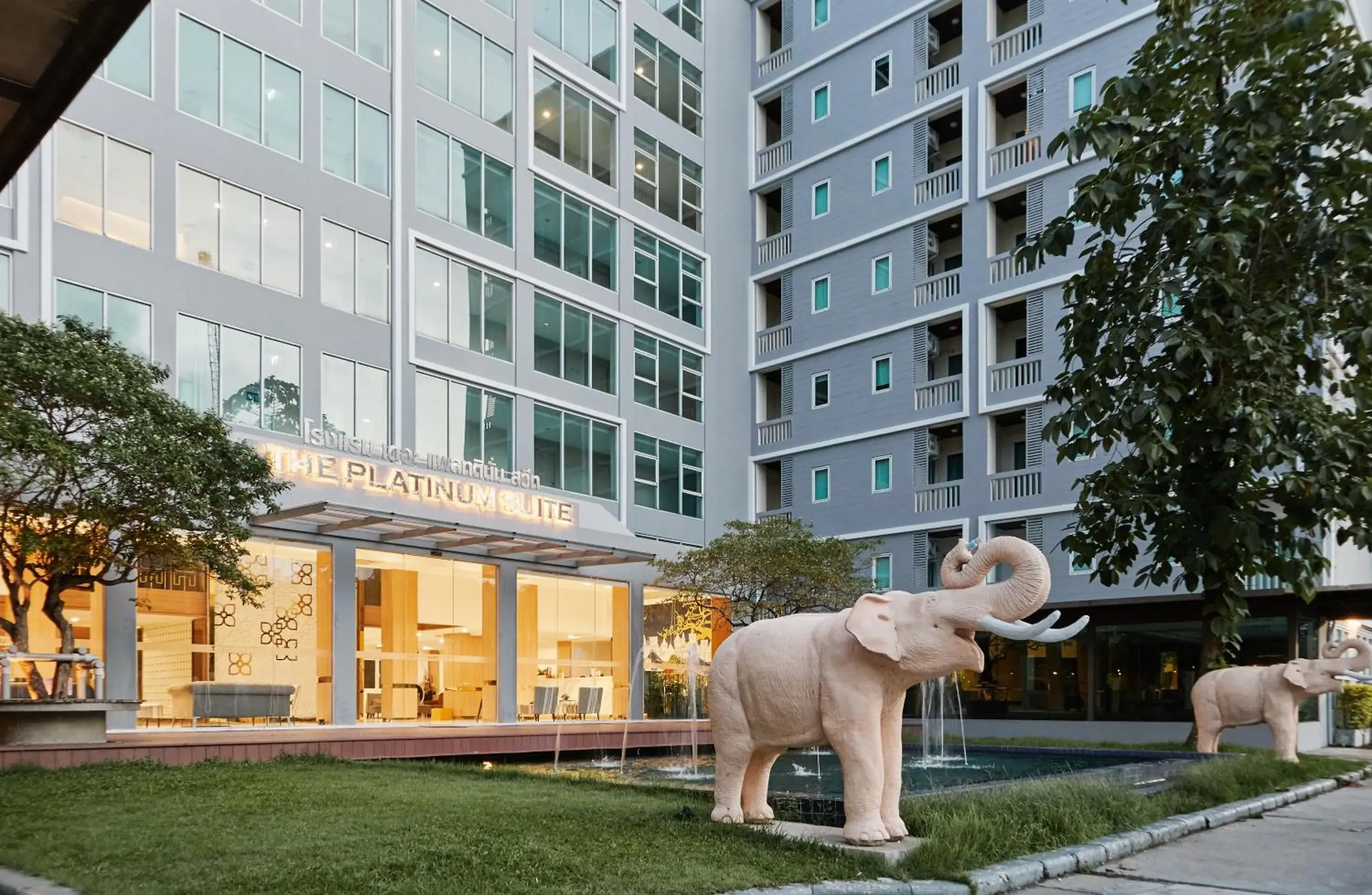 Property building in Sunday Platinum Suites Property building in Sunday Platinum Suites