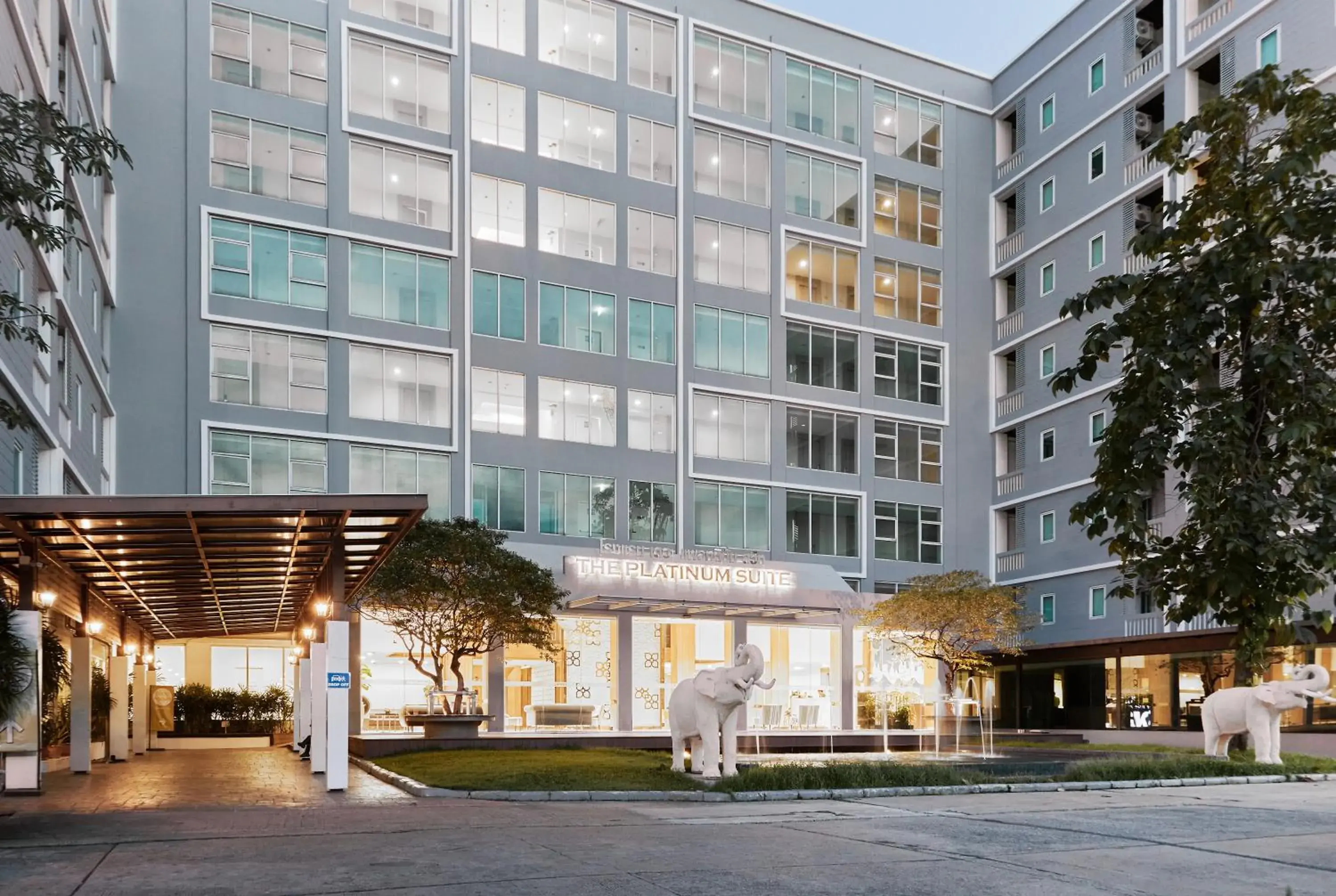 Property building in Sunday Platinum Suites Property building in Sunday Platinum Suites