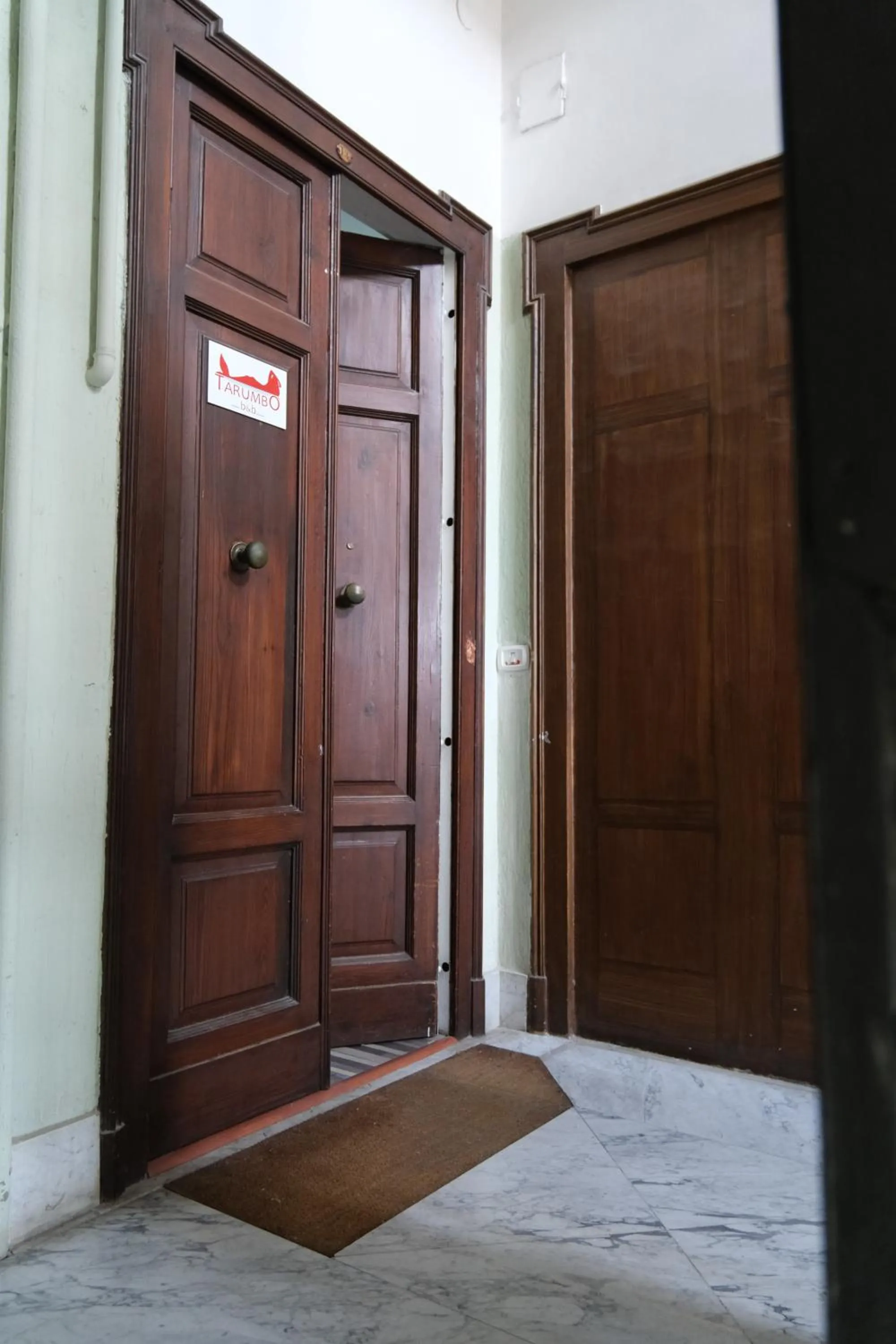 Facade/entrance in B&B Tarumbò
