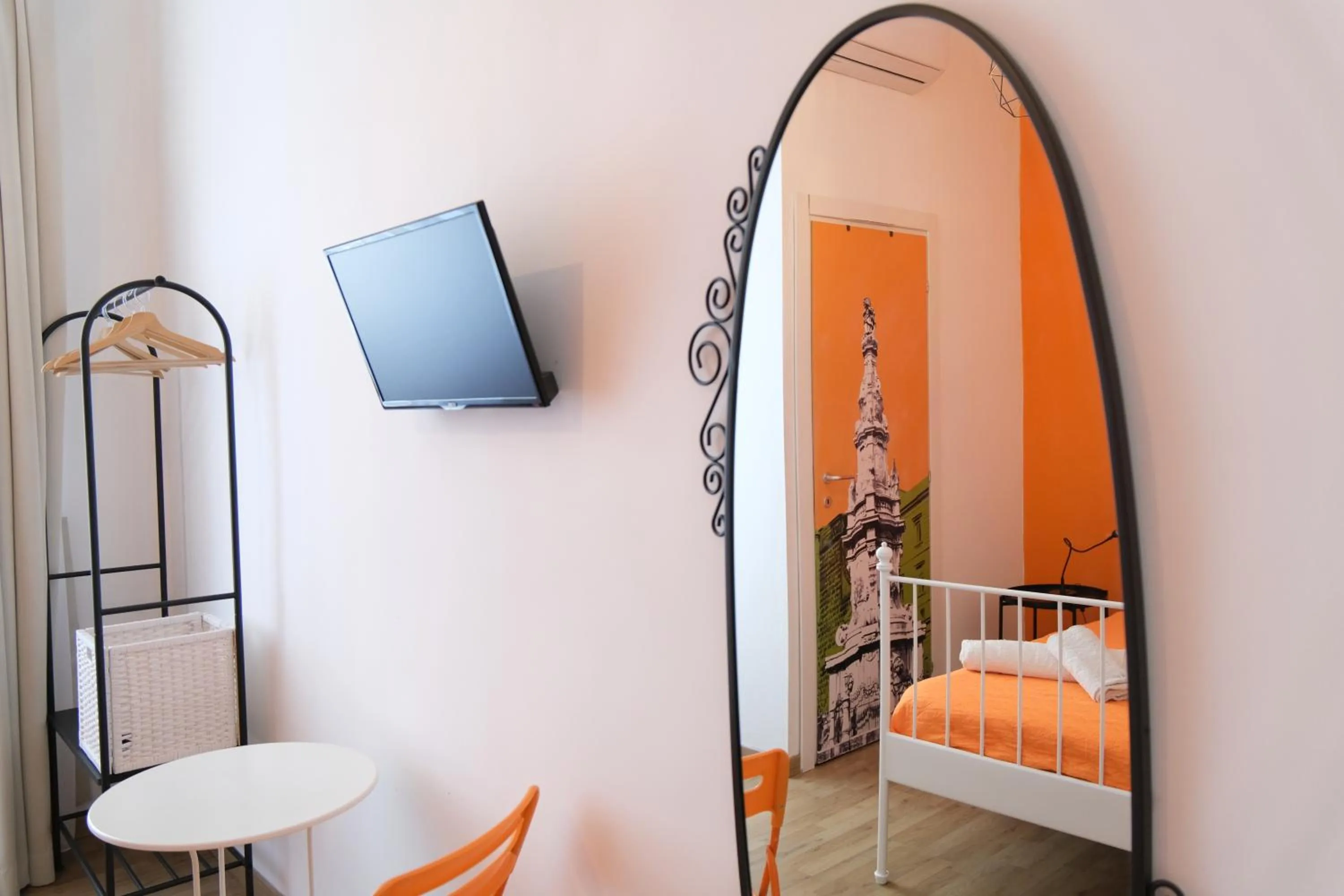 Bedroom, Bed in B&B Tarumbò