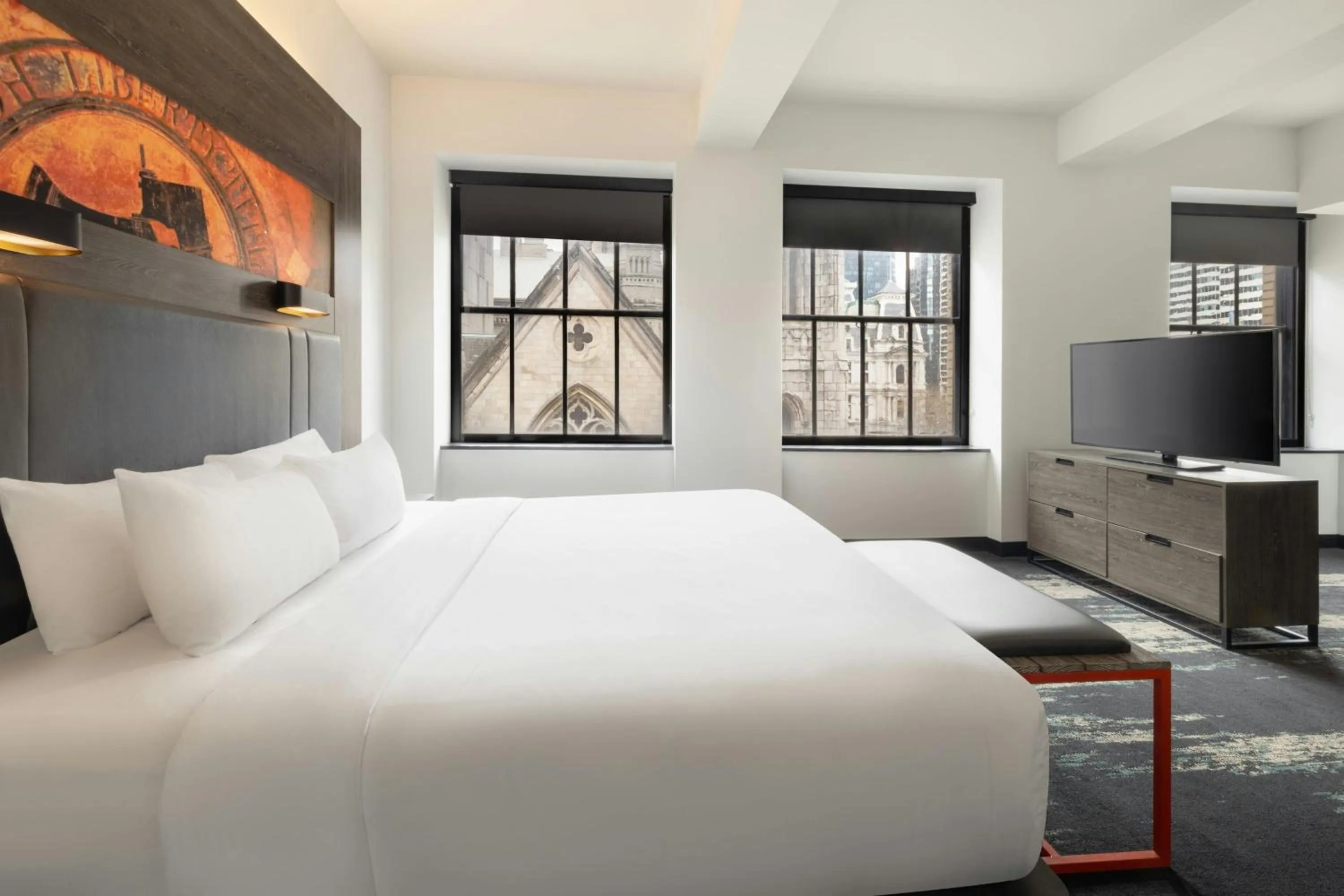 Photo of the whole room, Bed in Aloft Philadelphia Downtown