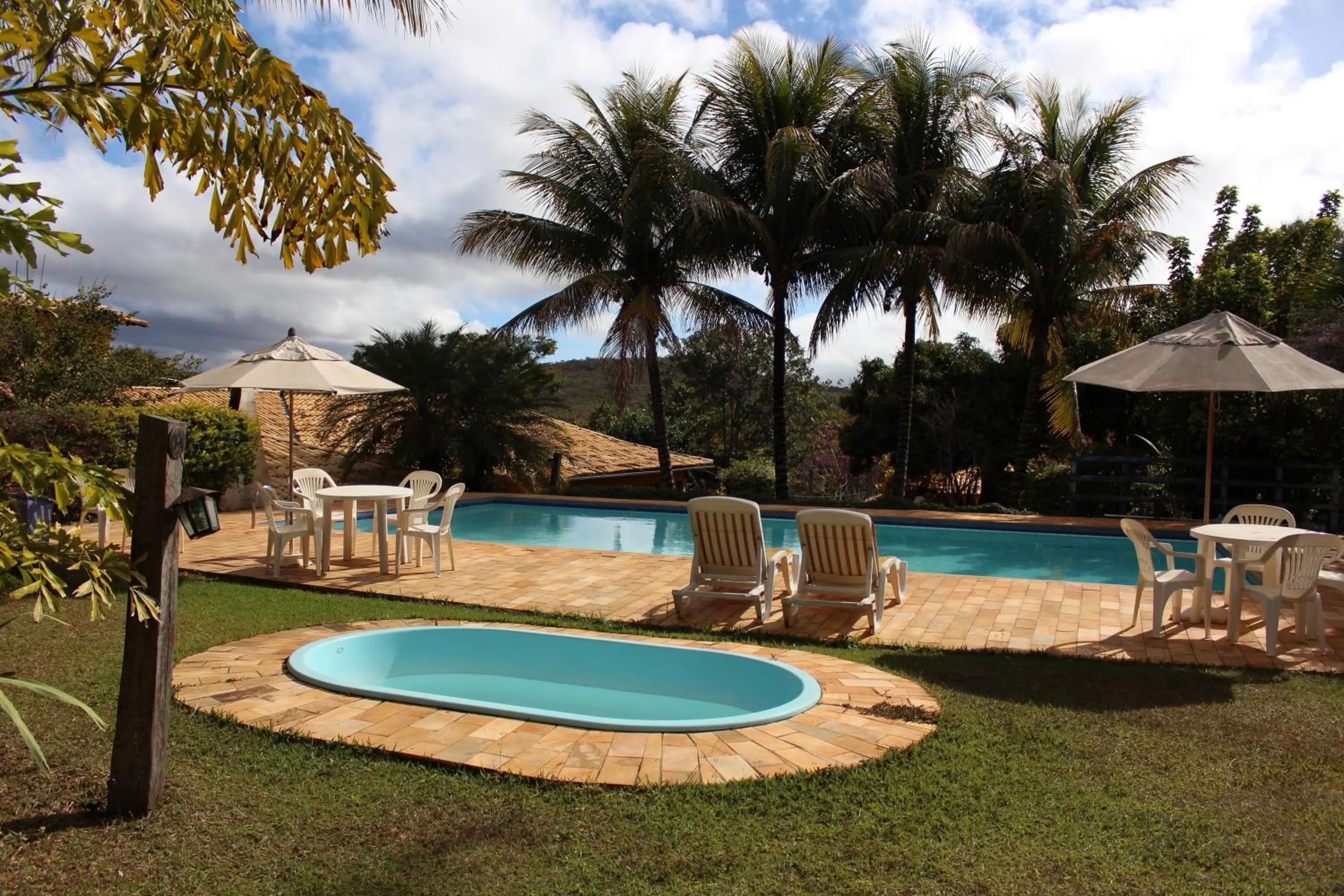 Swimming pool in Pousada Lapa Grande