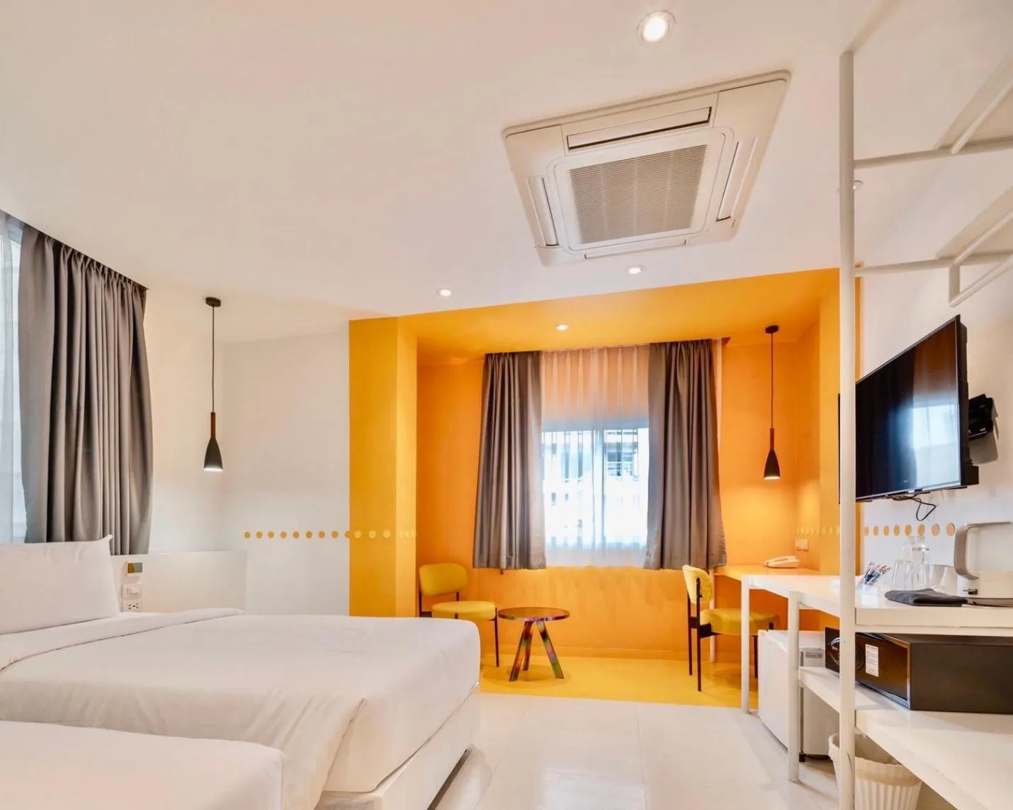 Guests, Bed in Budacco The Living Place