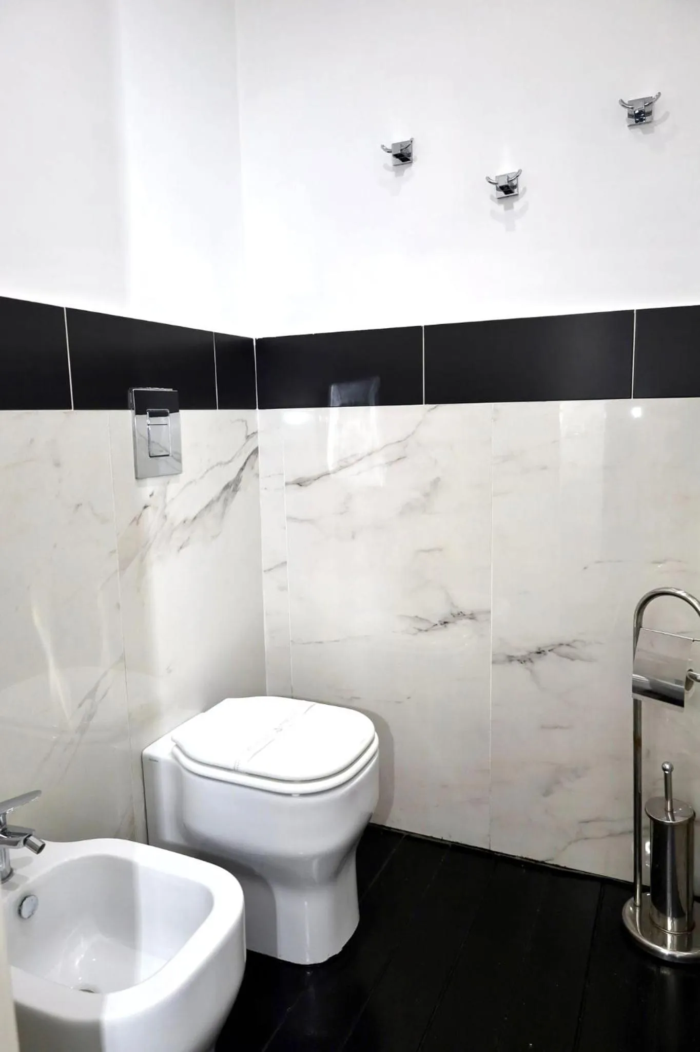 Toilet in Covo Degli Angioini