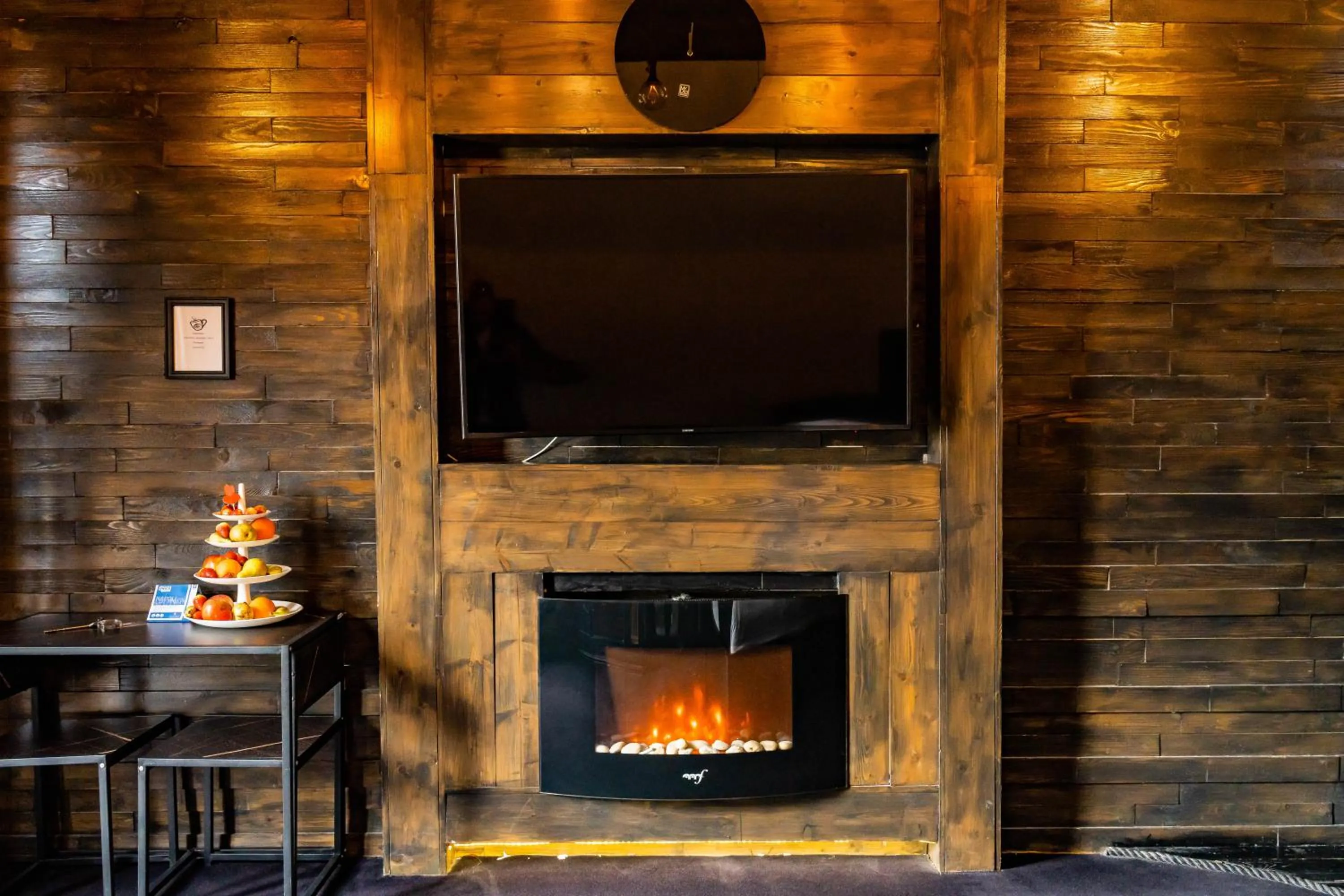 flat iron in Covo Degli Angioini