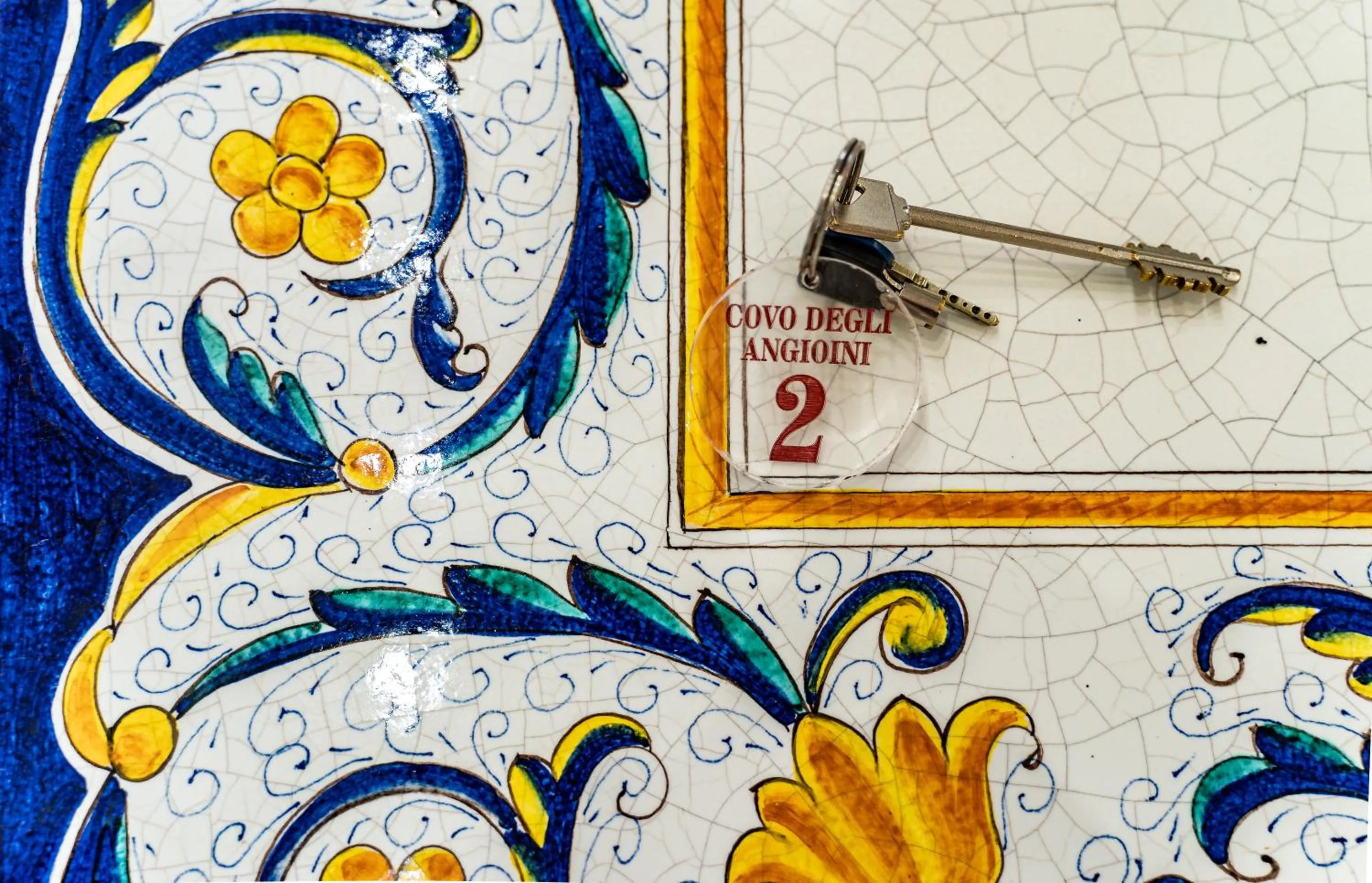 Decorative detail in Covo Degli Angioini