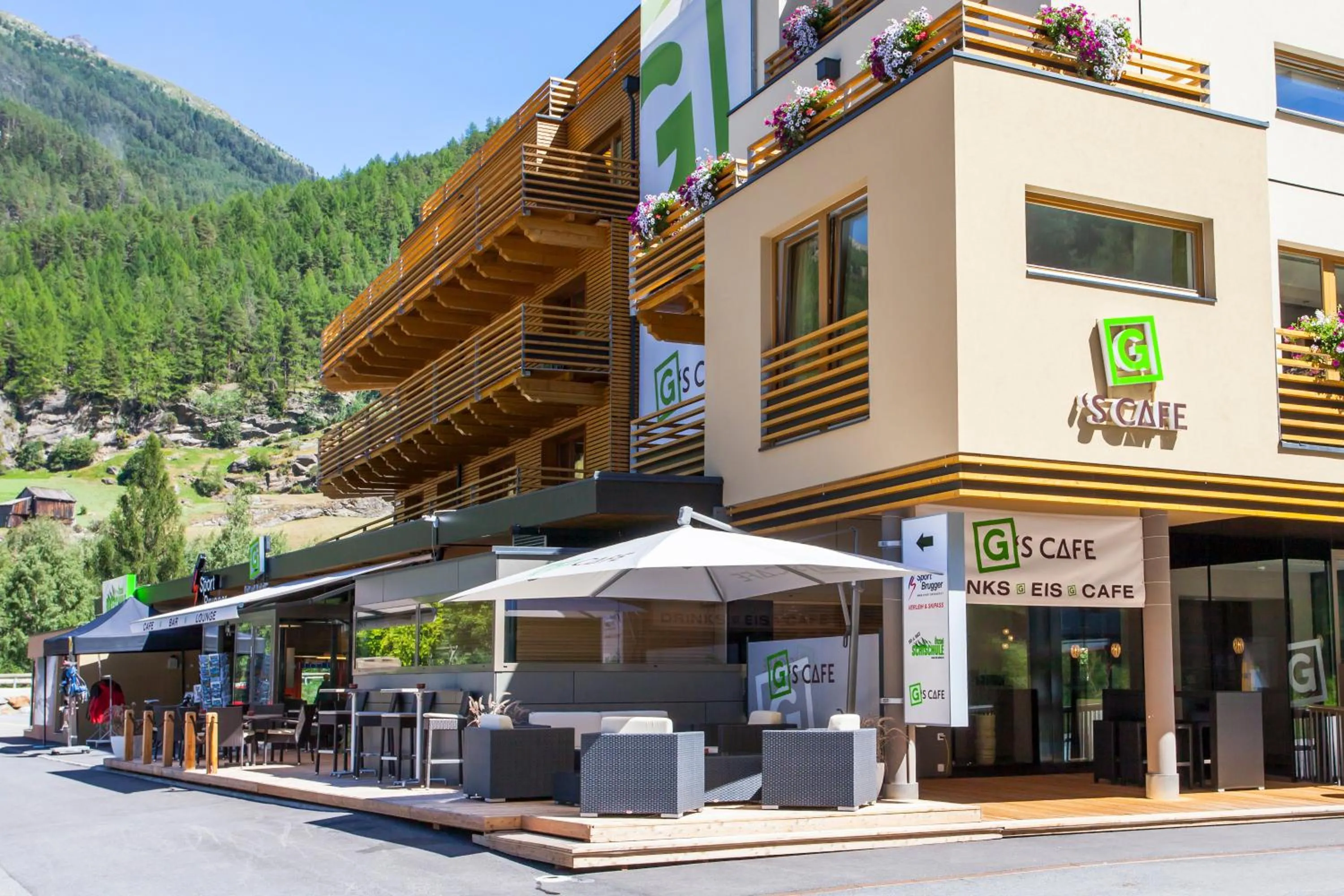 Facade/entrance in Hotel Bäckelar Wirt Superior